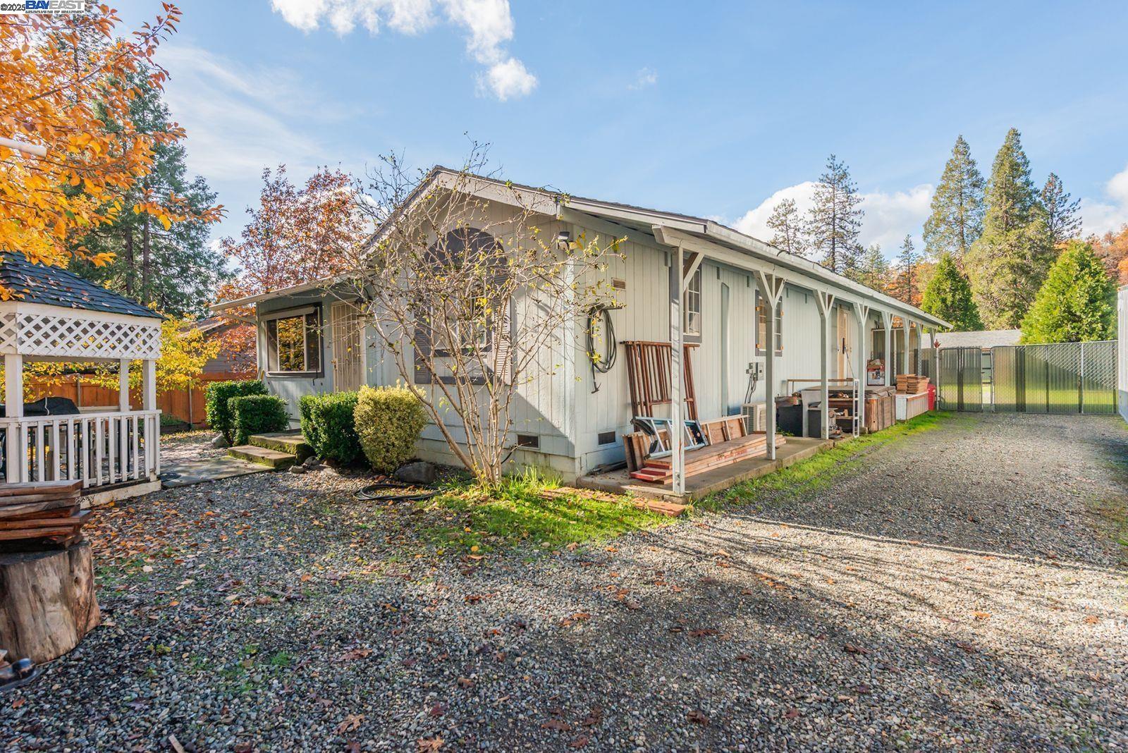 Detail Gallery Image 42 of 48 For 56 Horseshoe Ln., Weaverville,  CA 96093 - 2 Beds | 1 Baths