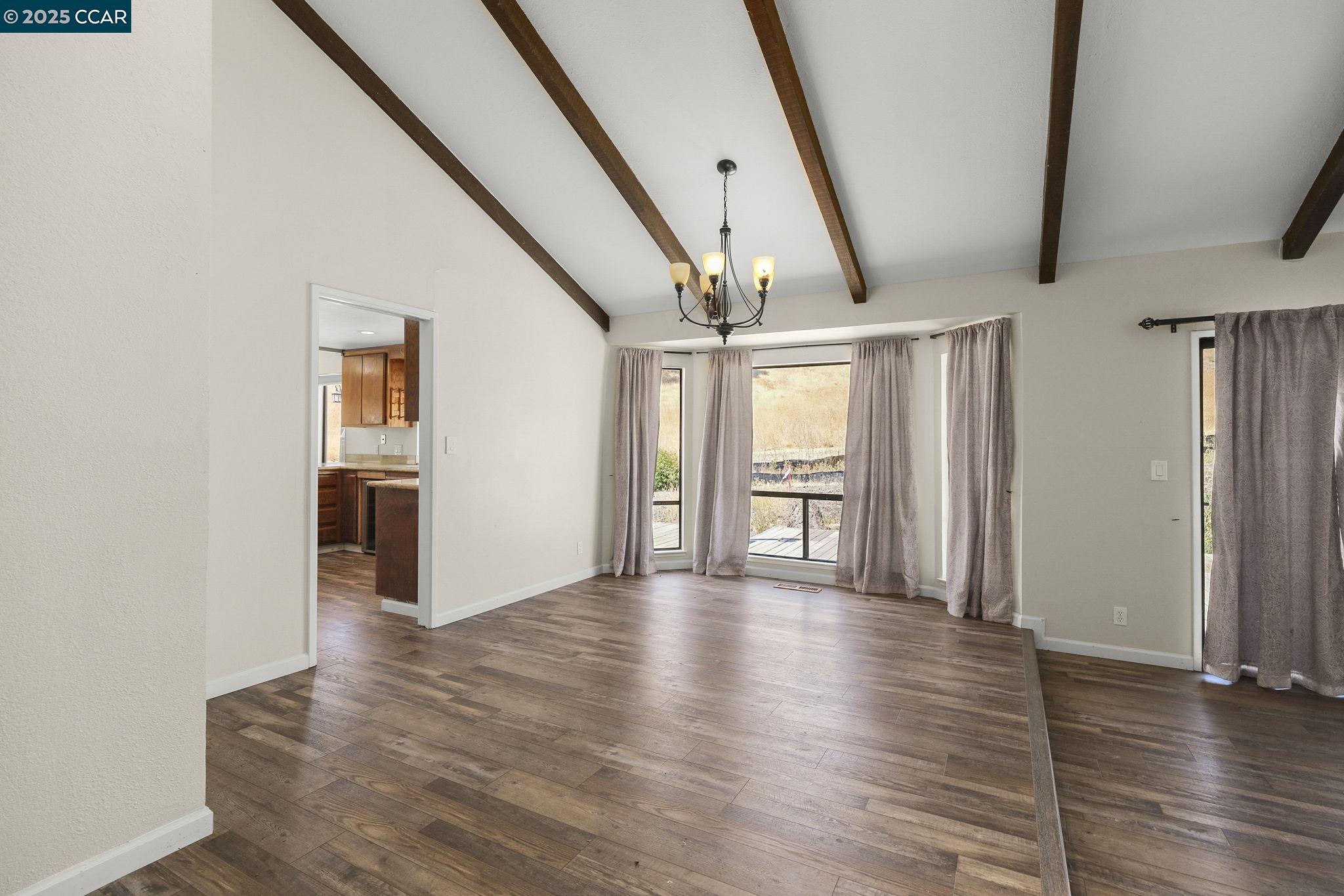 Detail Gallery Image 15 of 36 For 1610 Lawrence Road, Danville,  CA 94506-4701 - 4 Beds | 2/1 Baths