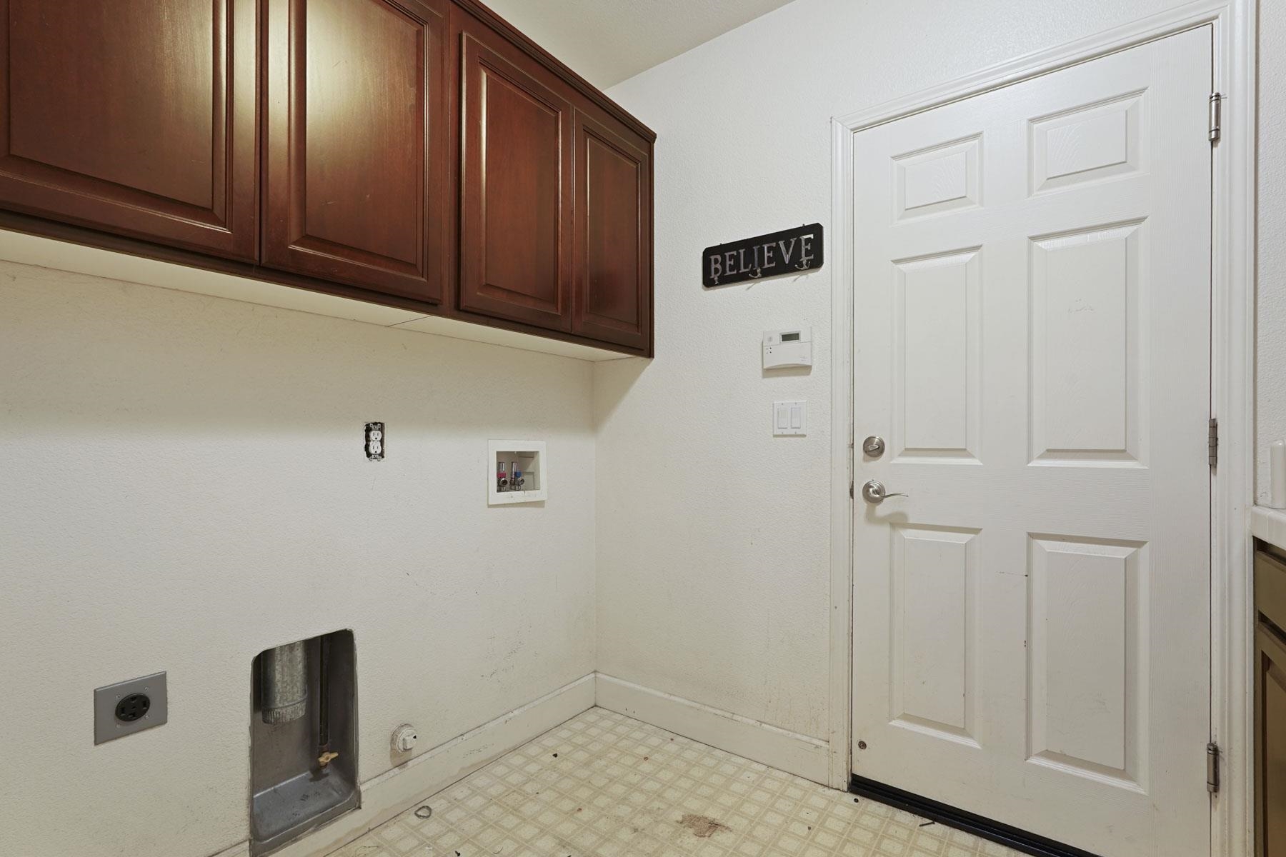 Detail Gallery Image 28 of 41 For 2644 Swainsons Hawk St, Stockton,  CA 95209 - 4 Beds | 3 Baths