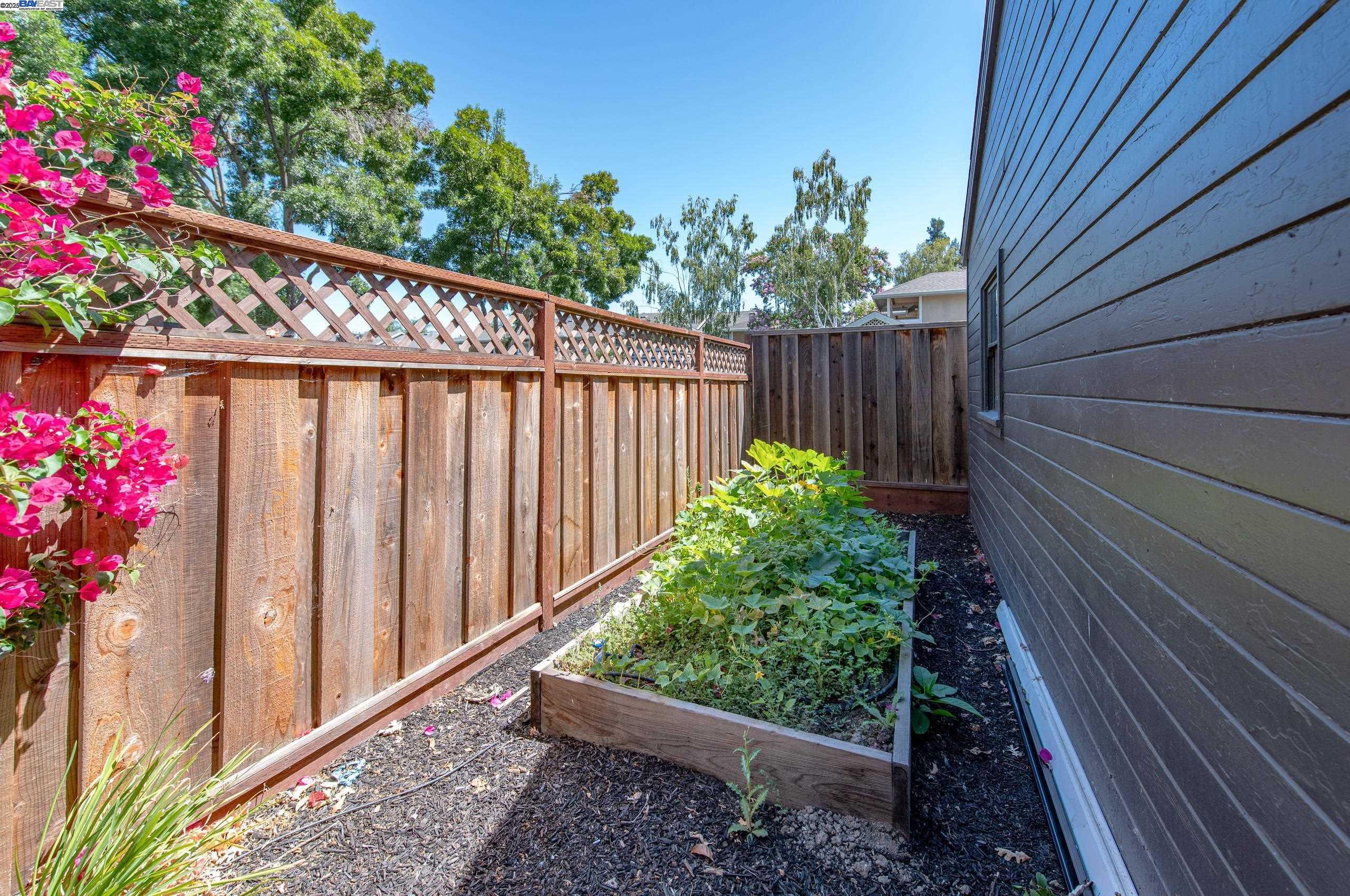 Detail Gallery Image 47 of 49 For 4073 Stanley Blvd, Pleasanton,  CA 94566 - 5 Beds | 3 Baths