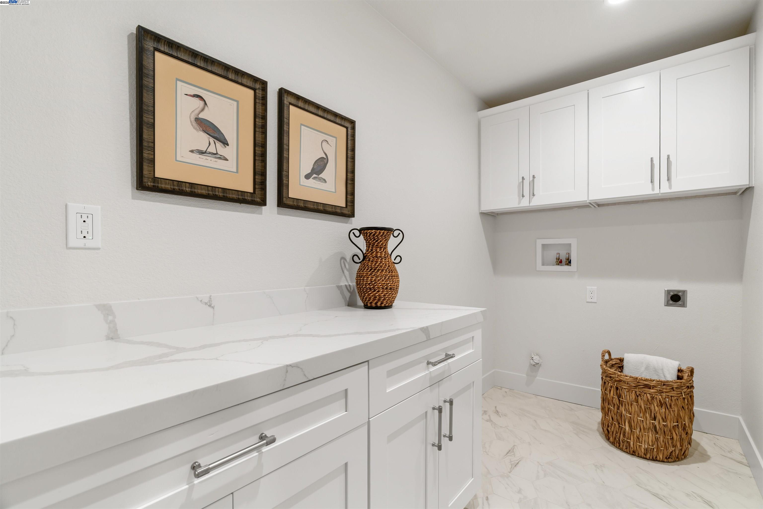 Detail Gallery Image 35 of 54 For 3161 Plymouth Rd, Lafayette,  CA 94549 - 3 Beds | 3 Baths