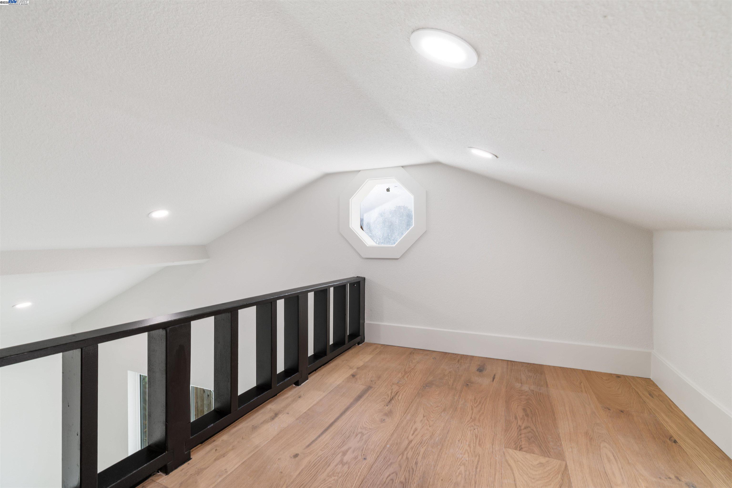 Detail Gallery Image 42 of 54 For 3161 Plymouth Rd, Lafayette,  CA 94549 - 3 Beds | 3 Baths