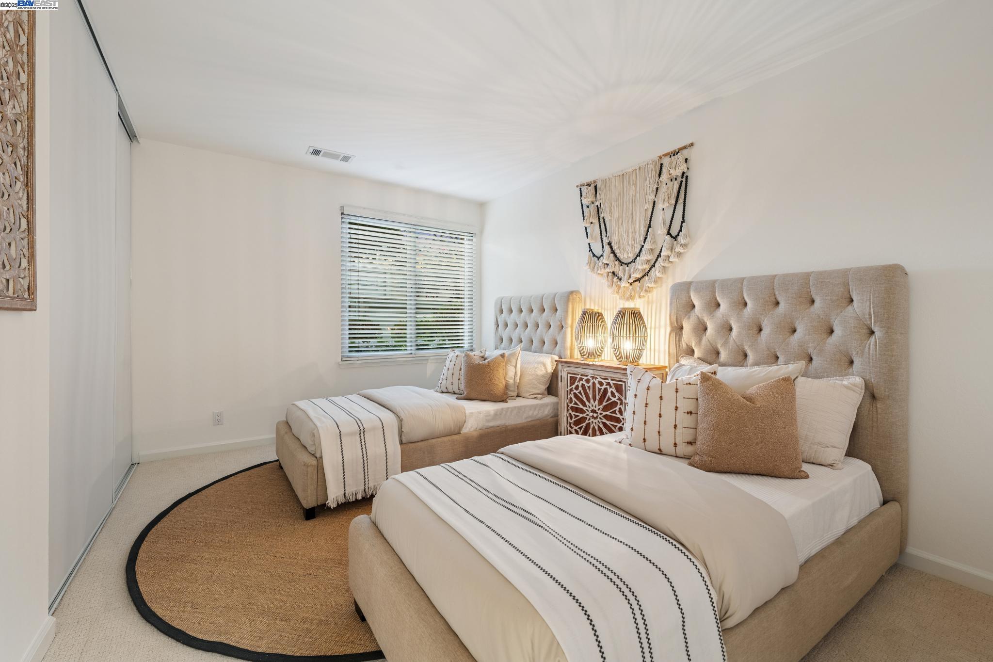 Detail Gallery Image 20 of 37 For 3201 Fiji Lane, Alameda,  CA 94502 - 2 Beds | 2 Baths