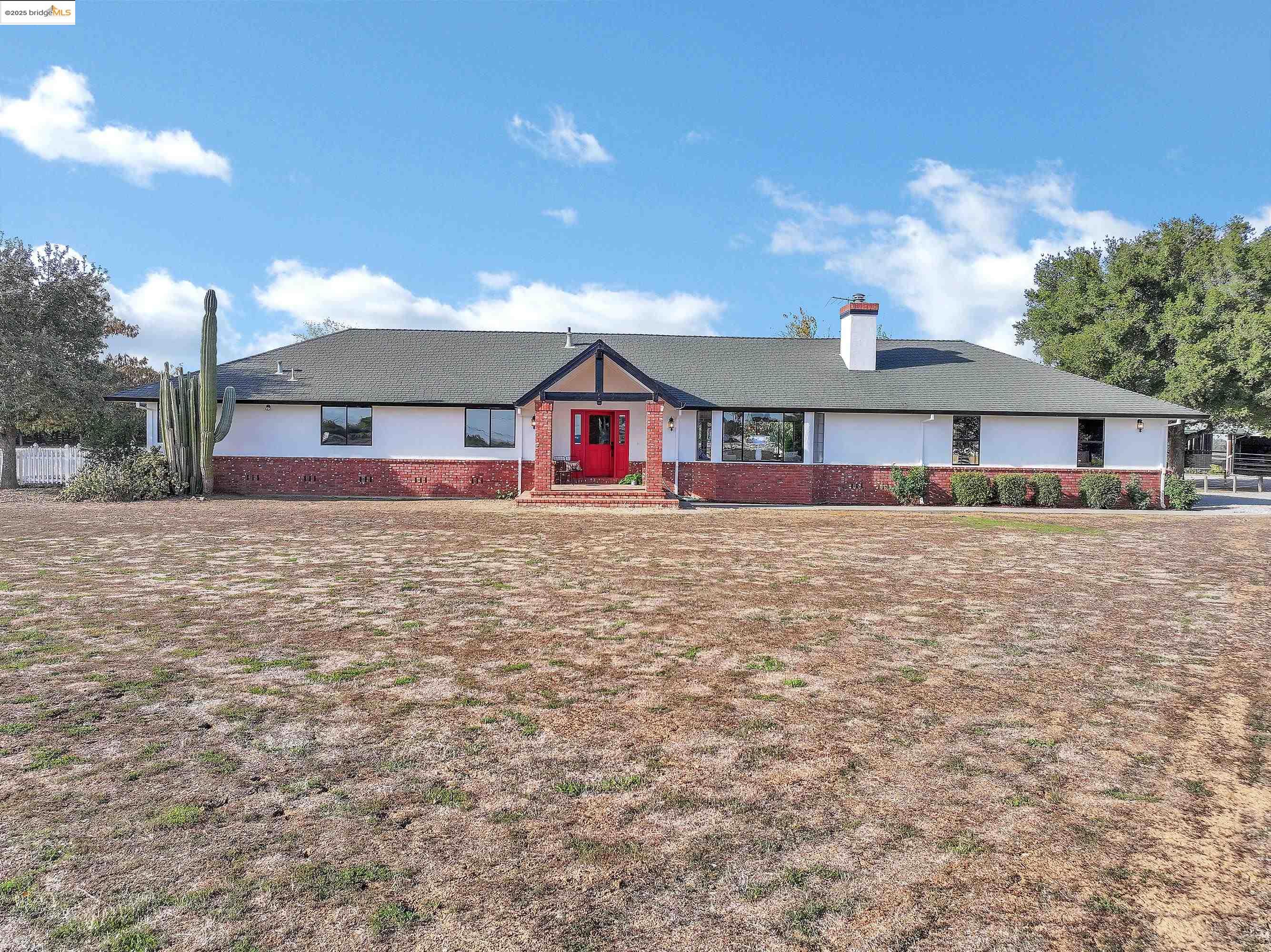 Detail Gallery Image 2 of 54 For 23701 Marsh Creek Rd, Brentwood,  CA 94513 - 3 Beds | 2 Baths