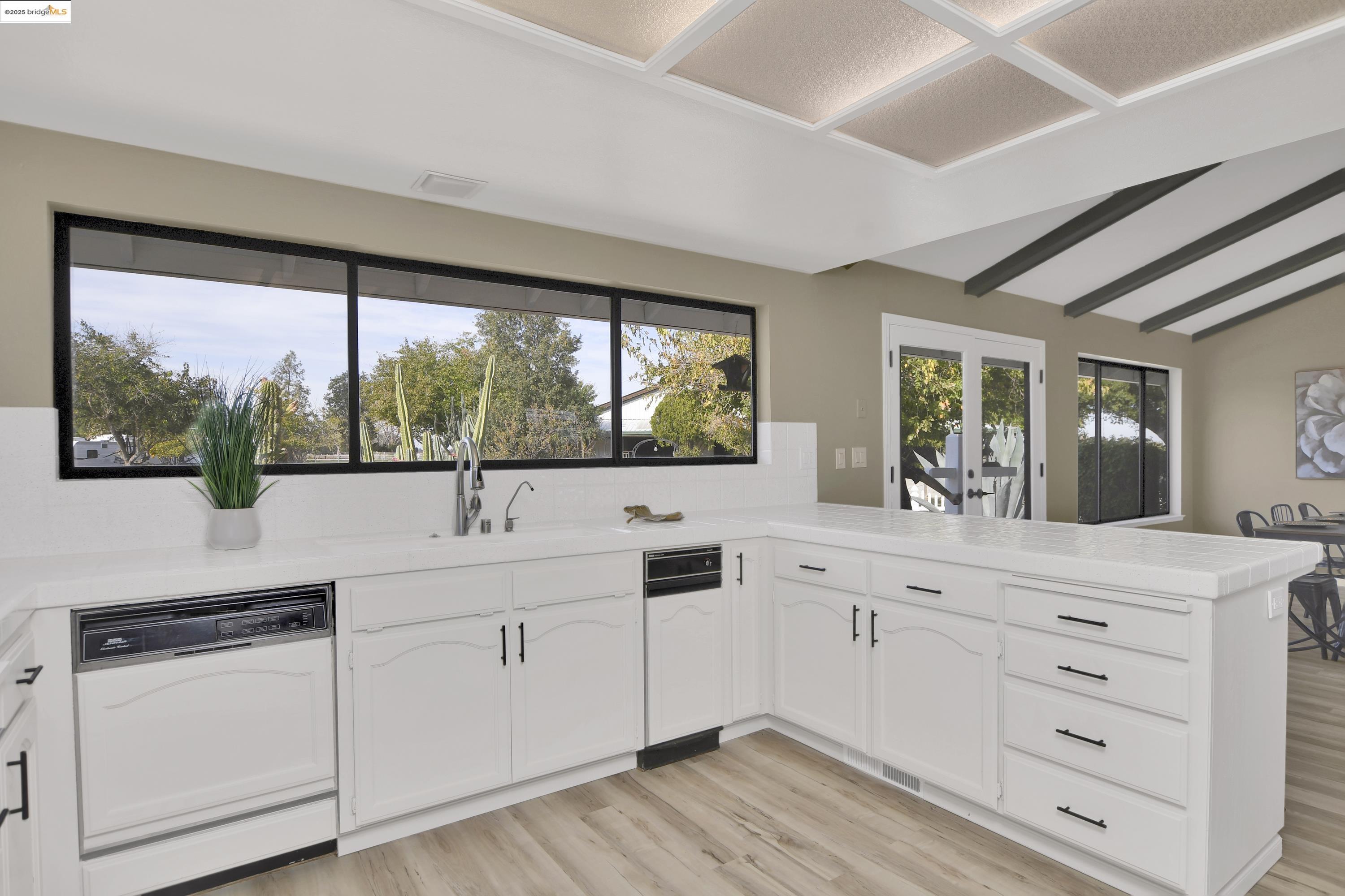 Detail Gallery Image 11 of 54 For 23701 Marsh Creek Rd, Brentwood,  CA 94513 - 3 Beds | 2 Baths