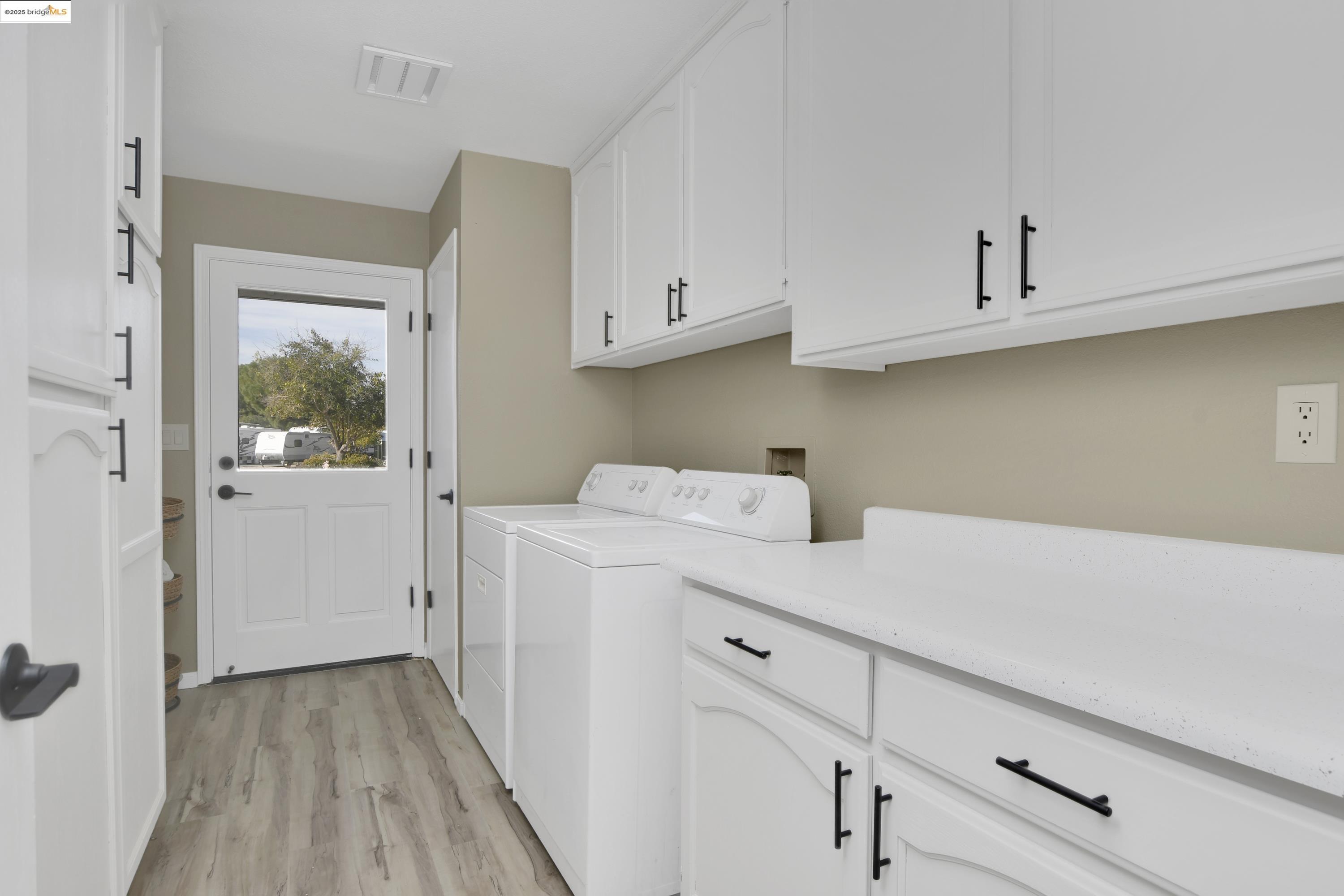 Detail Gallery Image 14 of 54 For 23701 Marsh Creek Rd, Brentwood,  CA 94513 - 3 Beds | 2 Baths