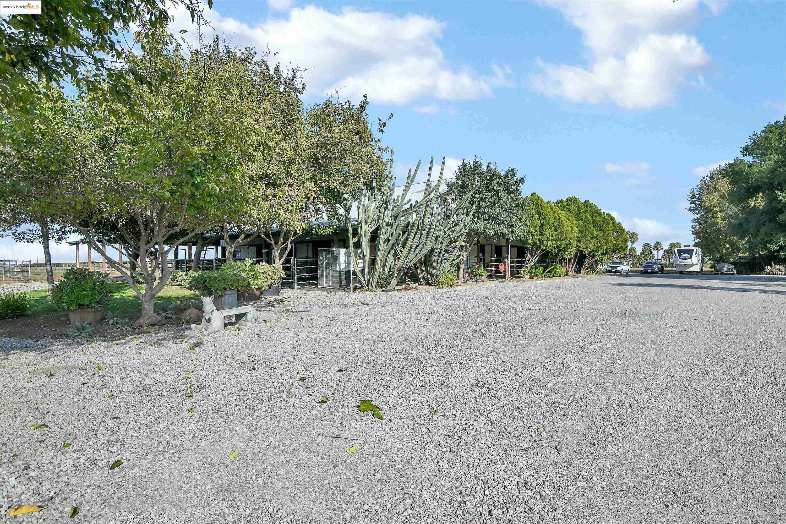 Detail Gallery Image 34 of 54 For 23701 Marsh Creek Rd, Brentwood,  CA 94513 - 3 Beds | 2 Baths