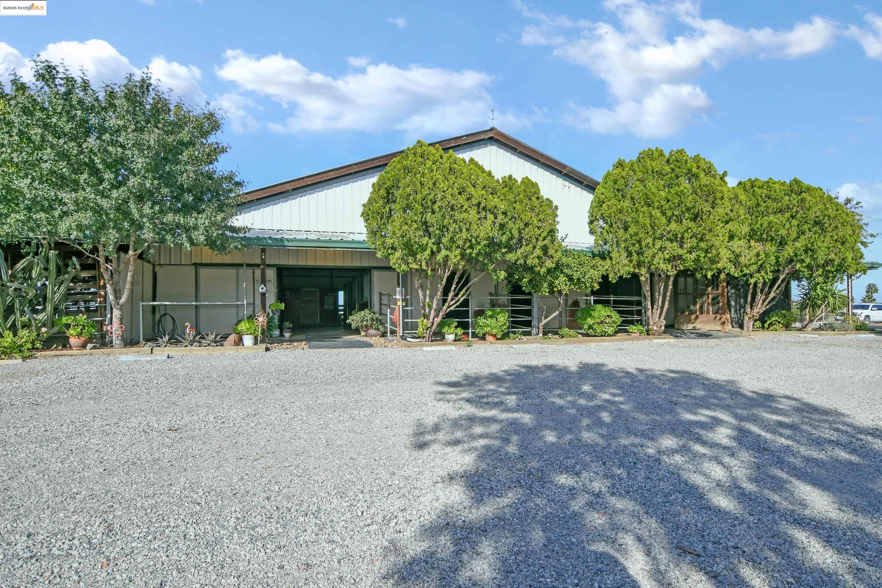 Detail Gallery Image 35 of 54 For 23701 Marsh Creek Rd, Brentwood,  CA 94513 - 3 Beds | 2 Baths