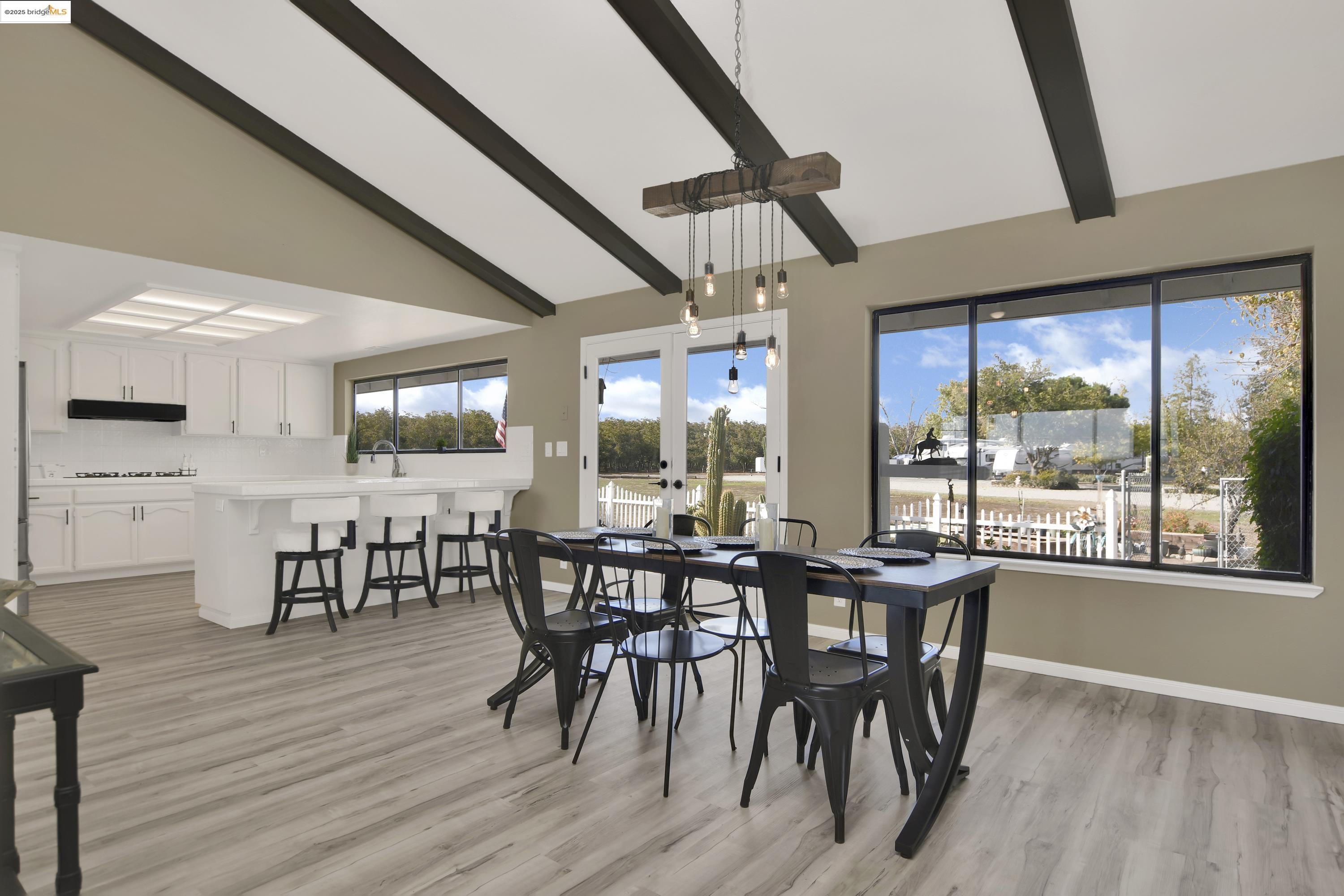 Detail Gallery Image 7 of 54 For 23701 Marsh Creek Rd, Brentwood,  CA 94513 - 3 Beds | 2 Baths