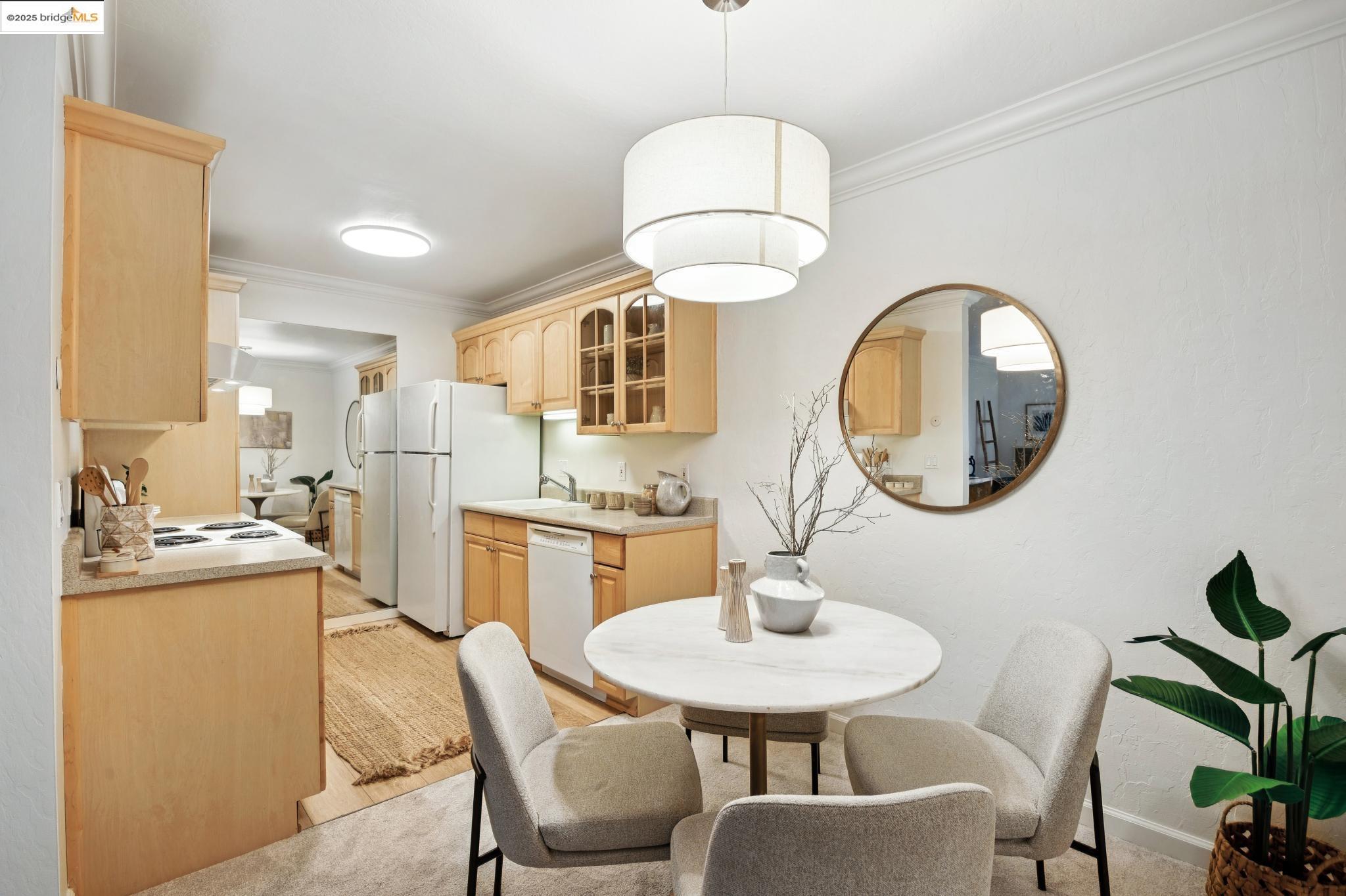 Detail Gallery Image 17 of 28 For 1471 Marchbanks Dr #4,  Walnut Creek,  CA 94598 - 1 Beds | 1 Baths