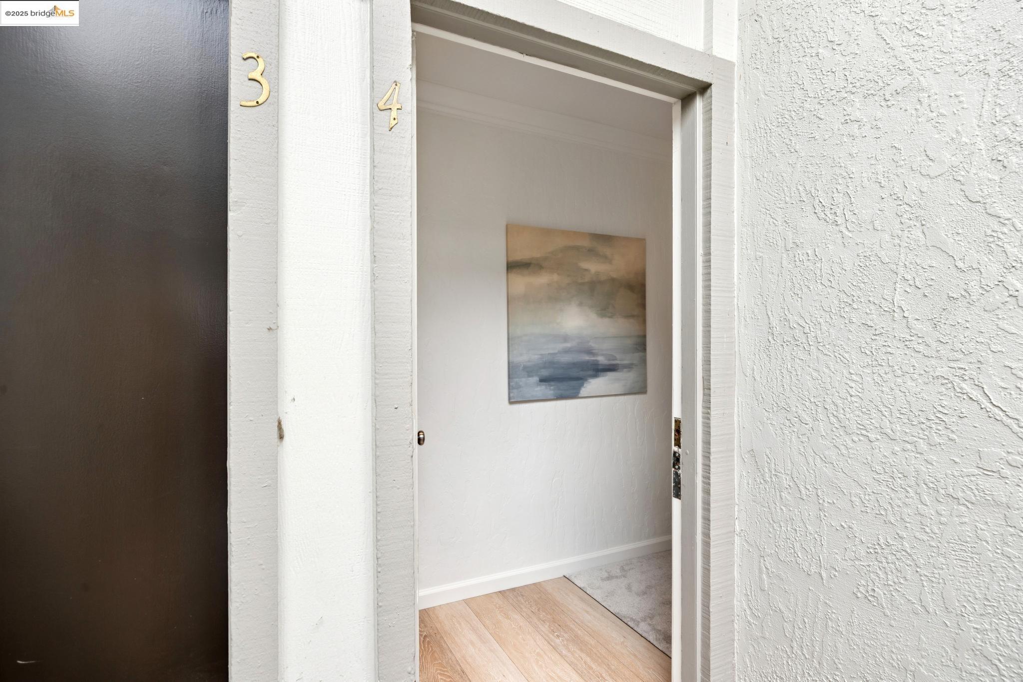 Detail Gallery Image 5 of 28 For 1471 Marchbanks Dr #4,  Walnut Creek,  CA 94598 - 1 Beds | 1 Baths
