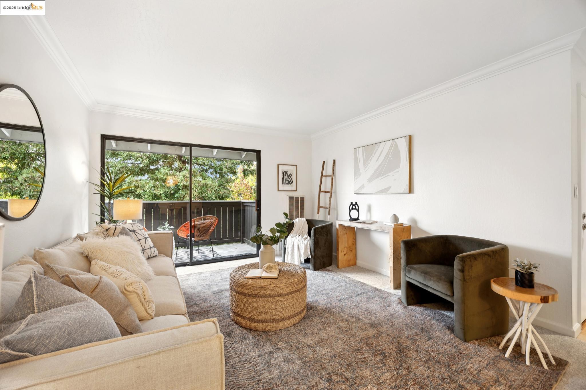 Detail Gallery Image 9 of 28 For 1471 Marchbanks Dr #4,  Walnut Creek,  CA 94598 - 1 Beds | 1 Baths