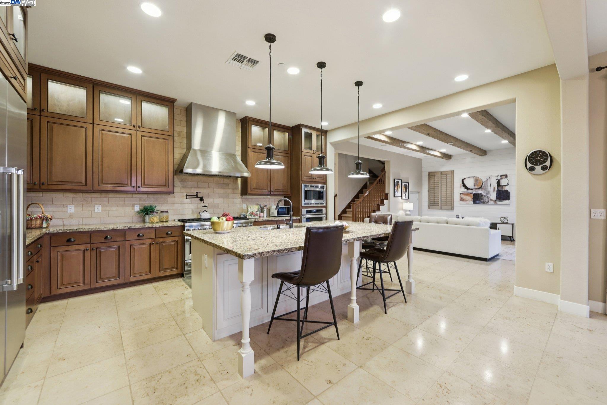 Detail Gallery Image 28 of 59 For 3885 Highpointe Ct, Dublin,  CA 94568 - 4 Beds | 4 Baths