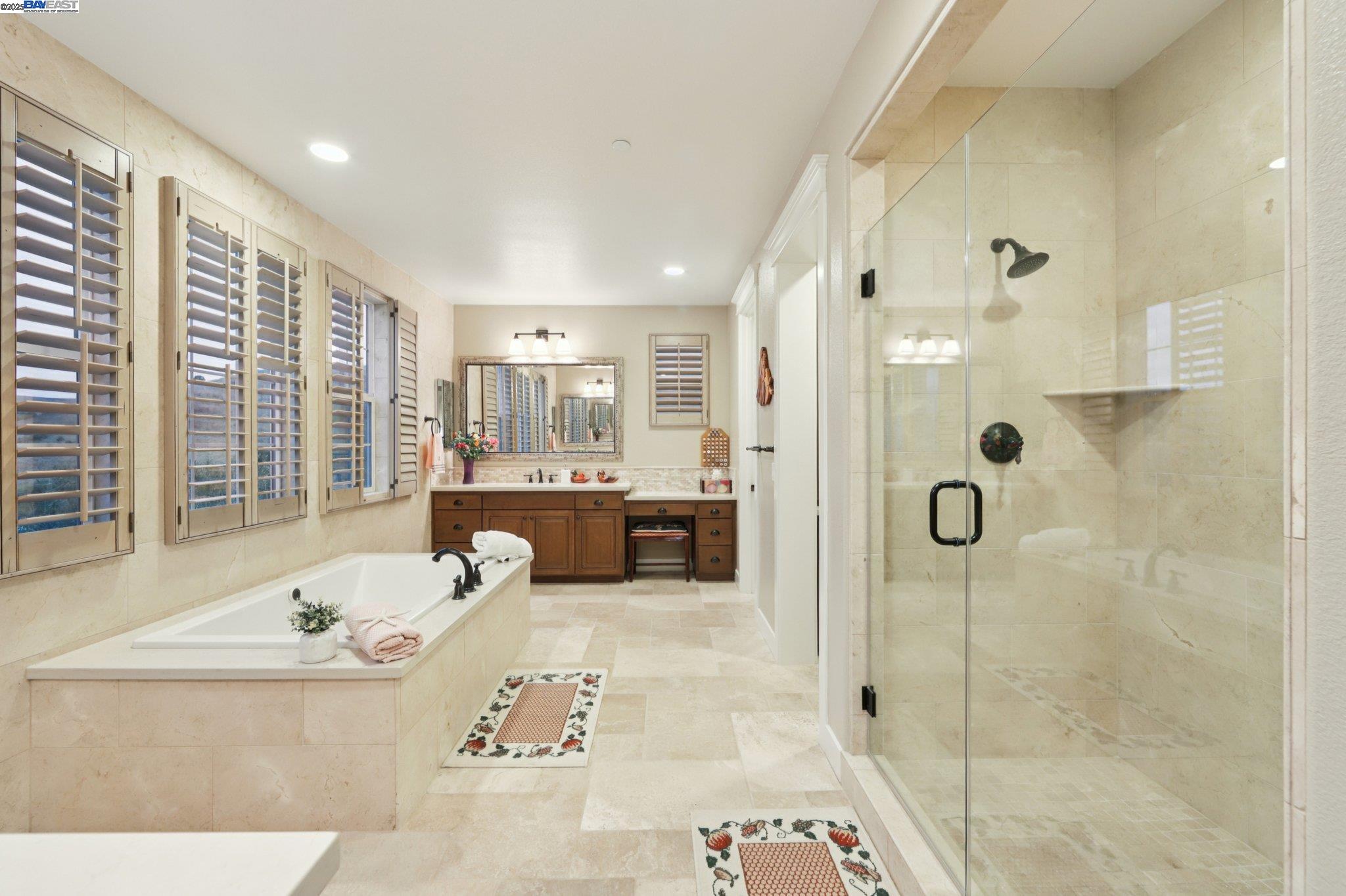 Detail Gallery Image 39 of 59 For 3885 Highpointe Ct, Dublin,  CA 94568 - 4 Beds | 4 Baths