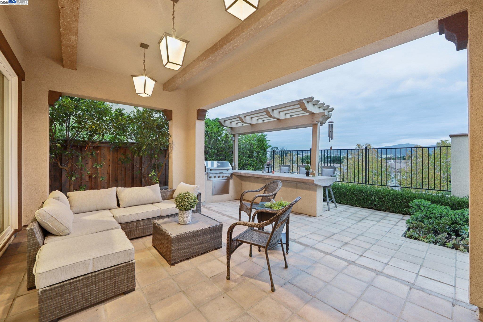 Detail Gallery Image 49 of 59 For 3885 Highpointe Ct, Dublin,  CA 94568 - 4 Beds | 4 Baths