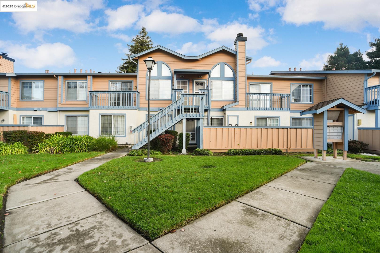 Detail Gallery Image 31 of 36 For 44 Glenwood, Hercules,  CA 94547 - 1 Beds | 1 Baths