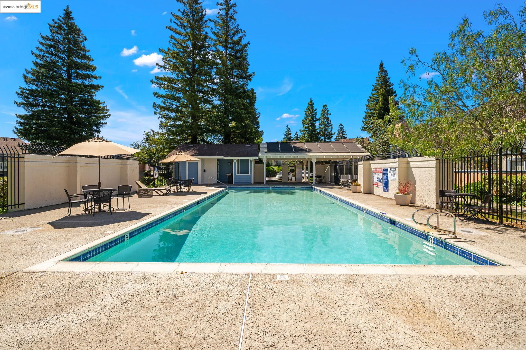 Detail Gallery Image 33 of 36 For 44 Glenwood, Hercules,  CA 94547 - 1 Beds | 1 Baths