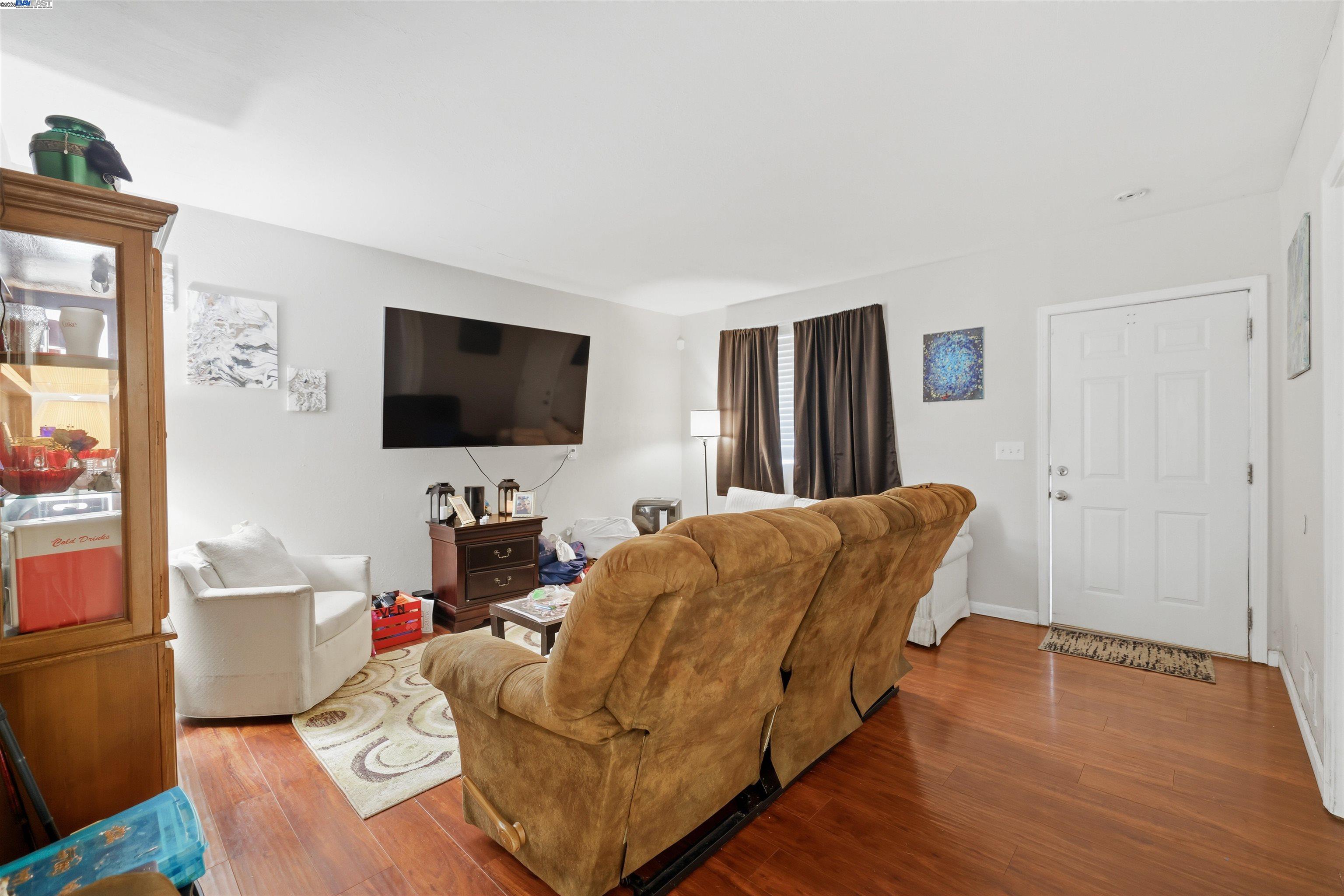 Detail Gallery Image 8 of 52 For 1040 Delacy, Martinez,  CA 94553 - – Beds | – Baths