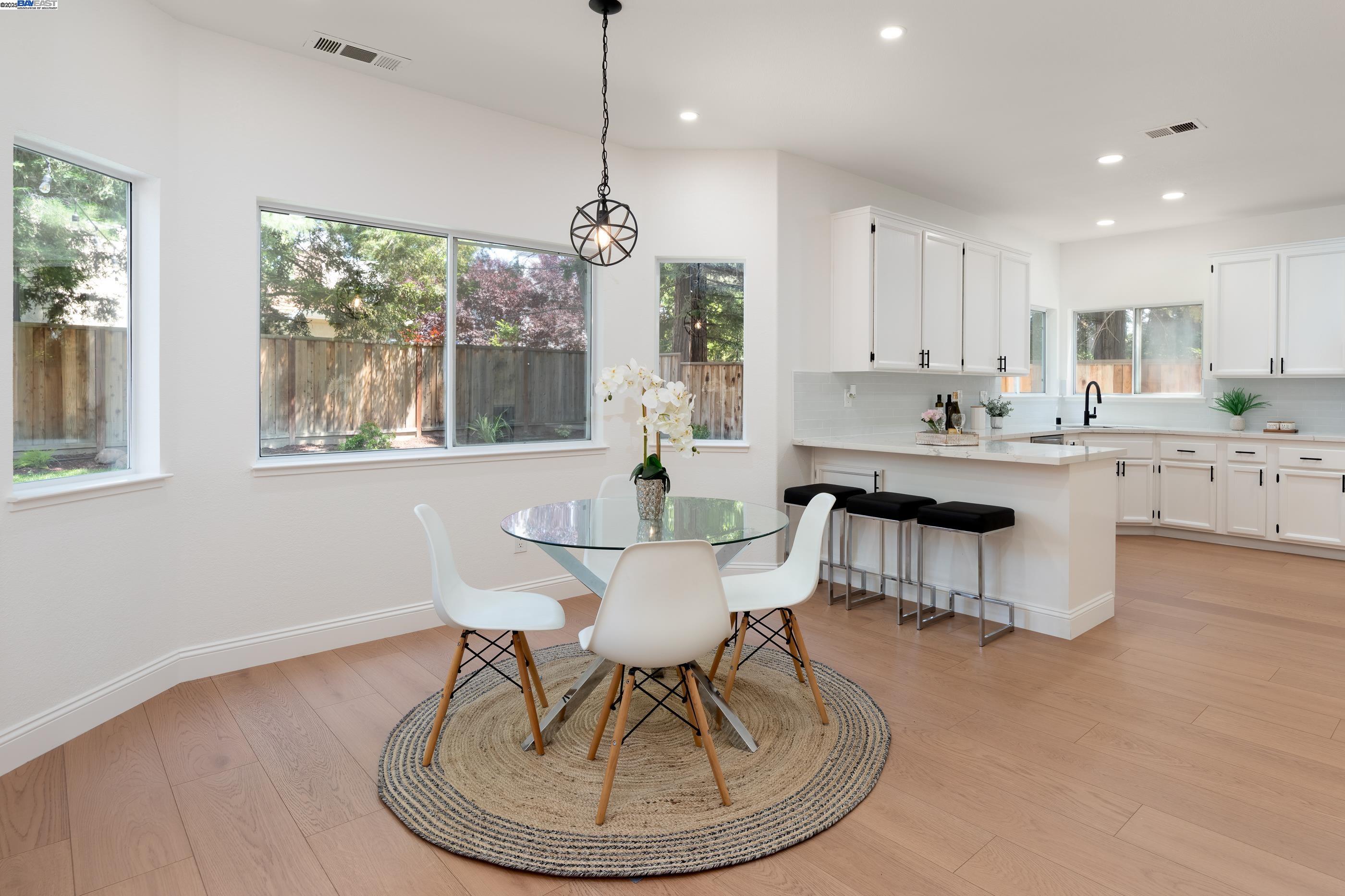 Detail Gallery Image 17 of 60 For 3846 Sheffield Cir, Danville,  CA 94506 - 5 Beds | 4 Baths