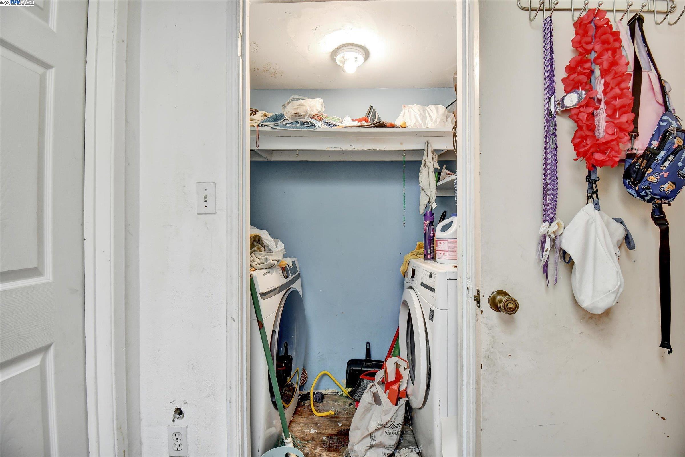 Detail Gallery Image 19 of 38 For 1506 52nd Ave, Oakland,  CA 94601 - 4 Beds | 2 Baths