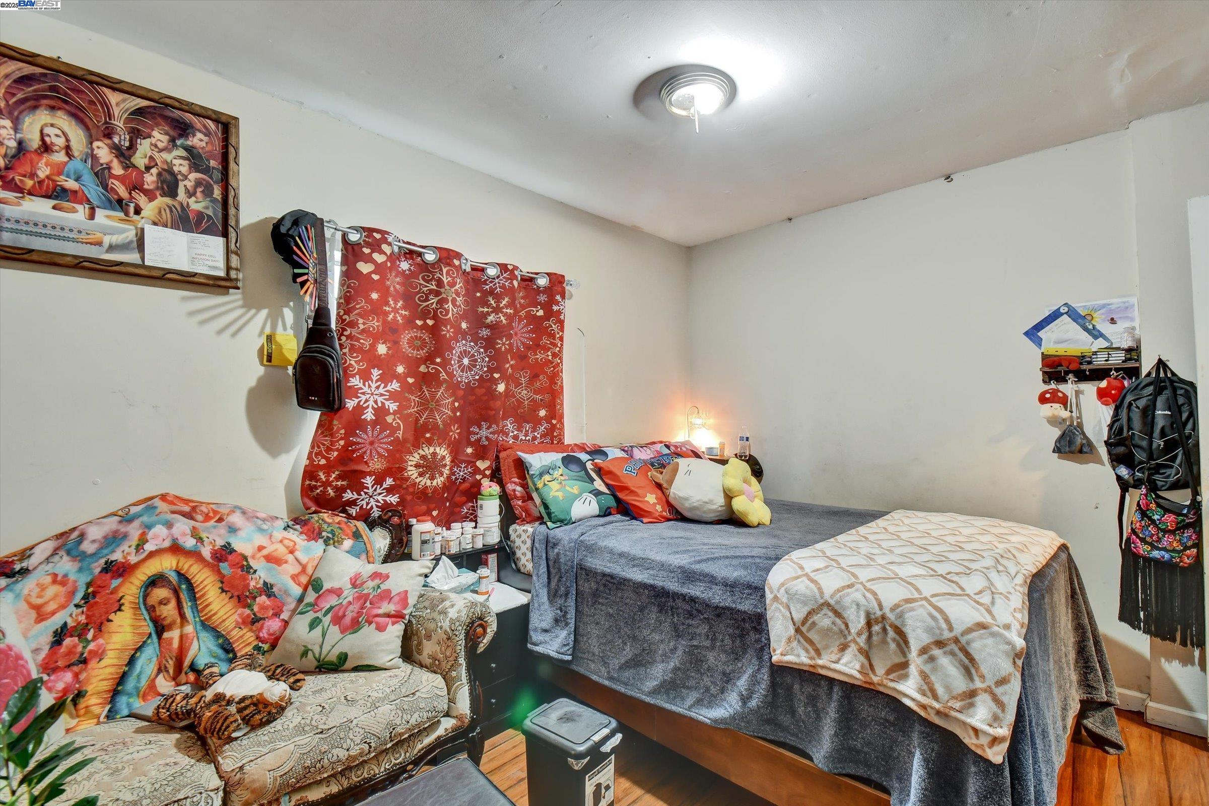 Detail Gallery Image 27 of 38 For 1506 52nd Ave, Oakland,  CA 94601 - 4 Beds | 2 Baths