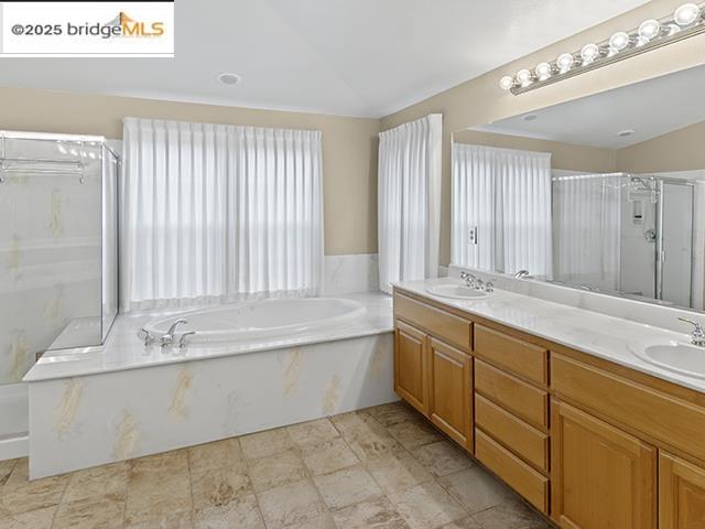 Detail Gallery Image 17 of 22 For 28818 Bailey Ranch Road, Hayward,  CA 94542-2169 - 5 Beds | 4 Baths