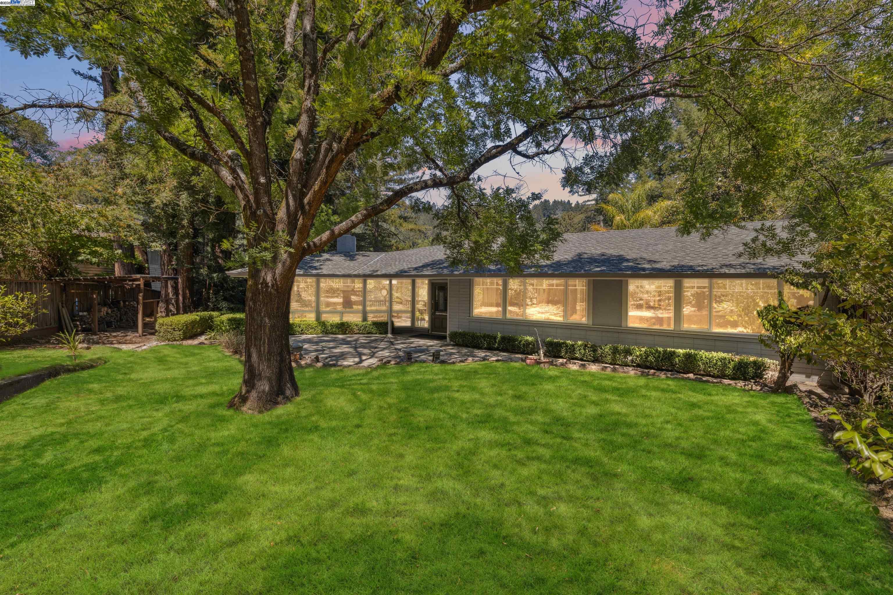 Front Image Thumbnail for BE41117722