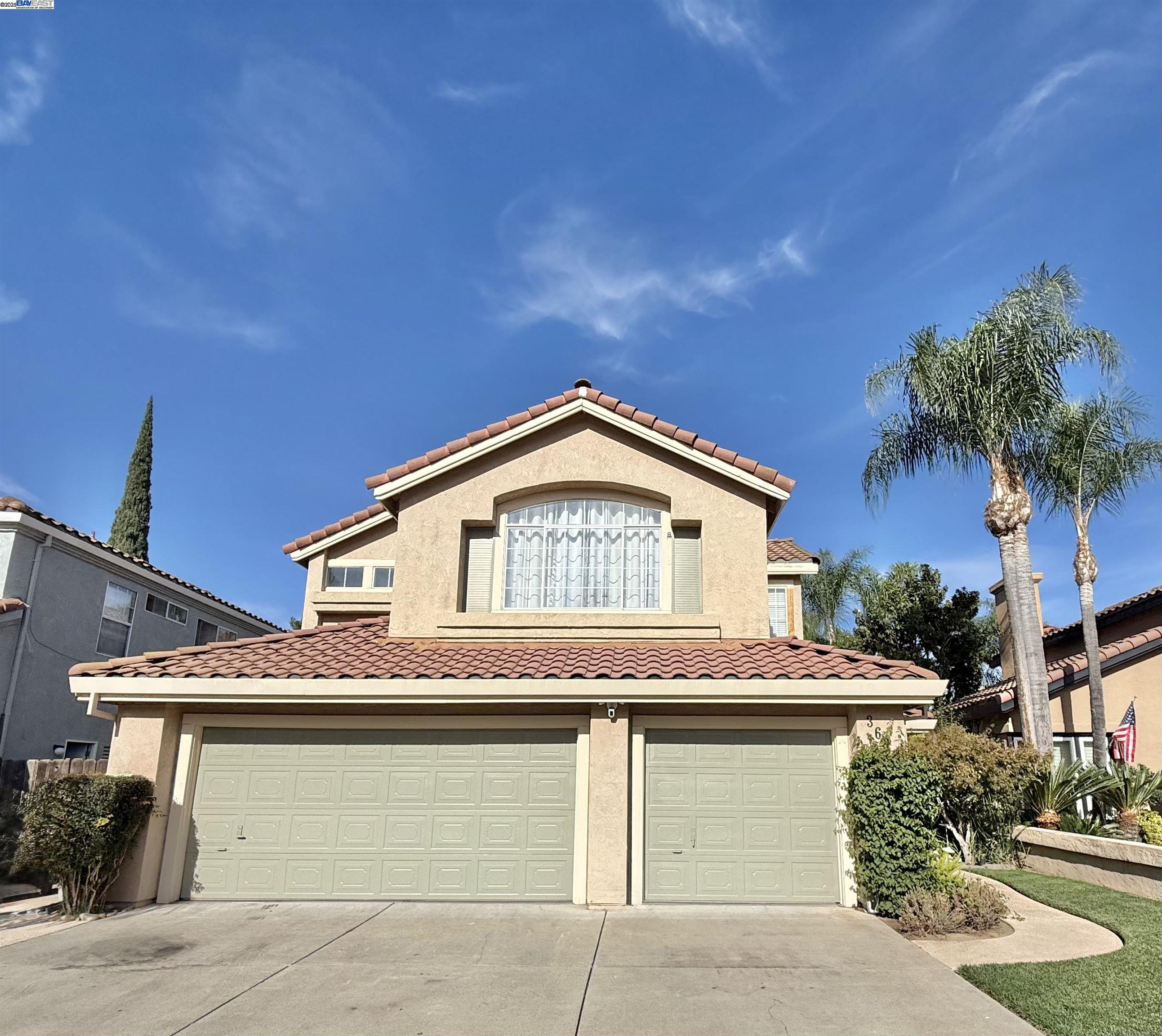 Detail Gallery Image 1 of 39 For 3601 Balfour Ln, Modesto,  CA 95357 - 4 Beds | 3 Baths