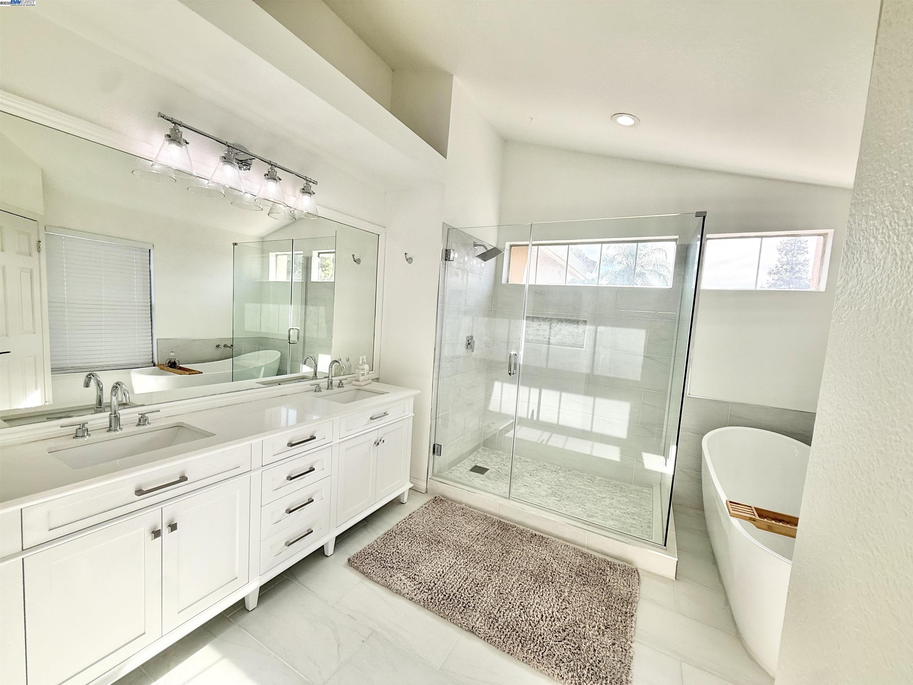 Detail Gallery Image 16 of 39 For 3601 Balfour Ln, Modesto,  CA 95357 - 4 Beds | 3 Baths