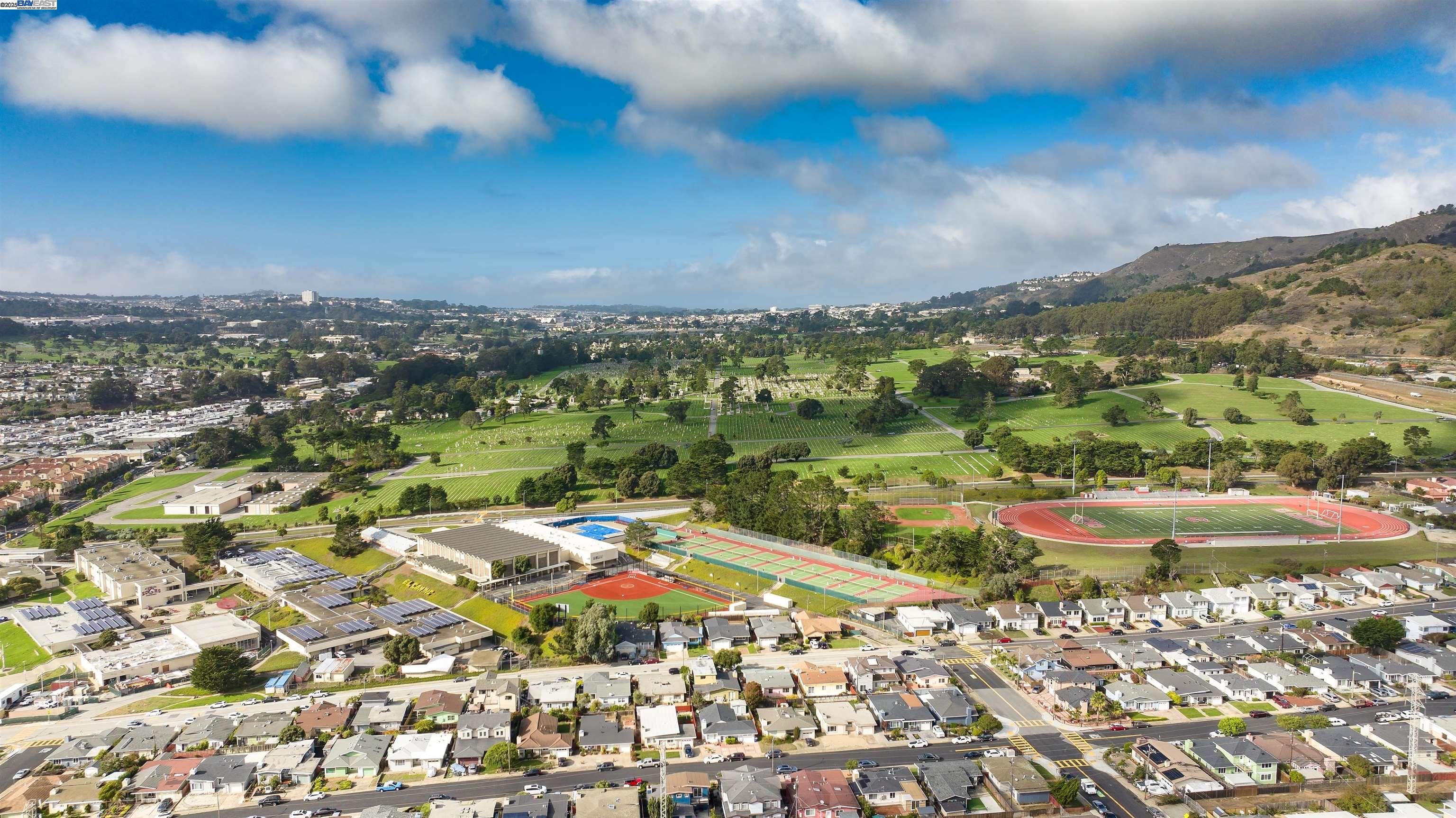 Detail Gallery Image 23 of 27 For 276 Sequoia Ave, South San Francisco,  CA 94080 - 3 Beds | 2 Baths