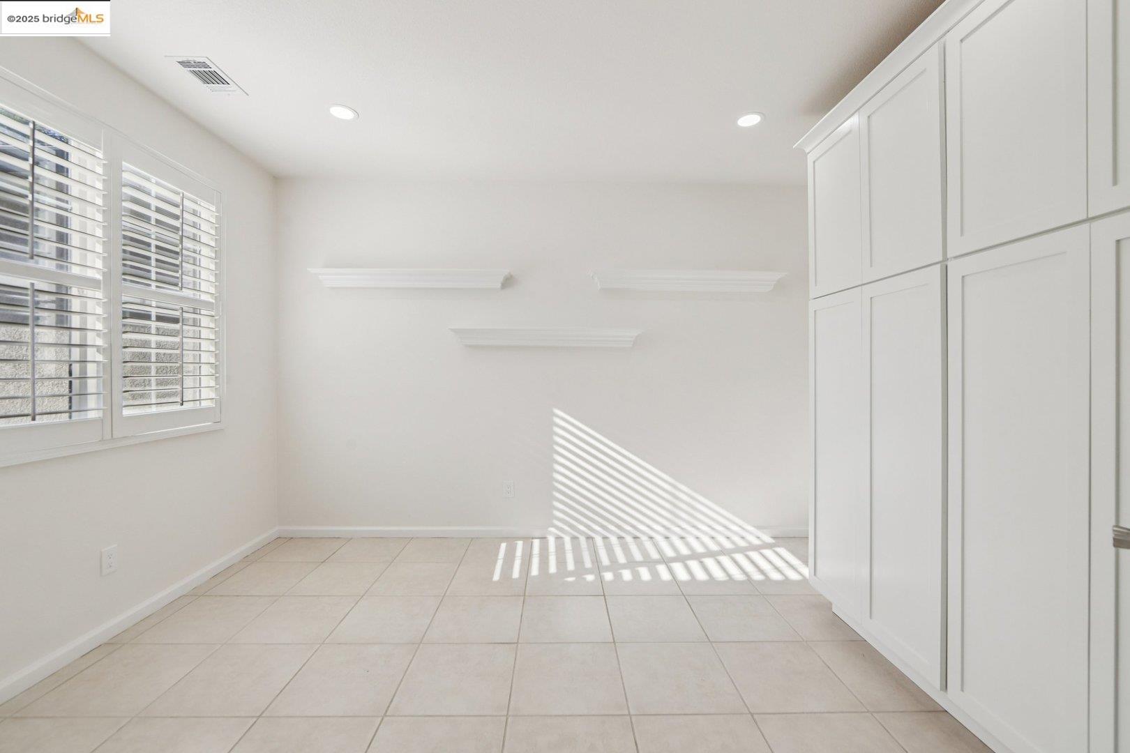 Detail Gallery Image 27 of 49 For 711 Thompsons Dr, Brentwood,  CA 94513 - 3 Beds | 2/1 Baths