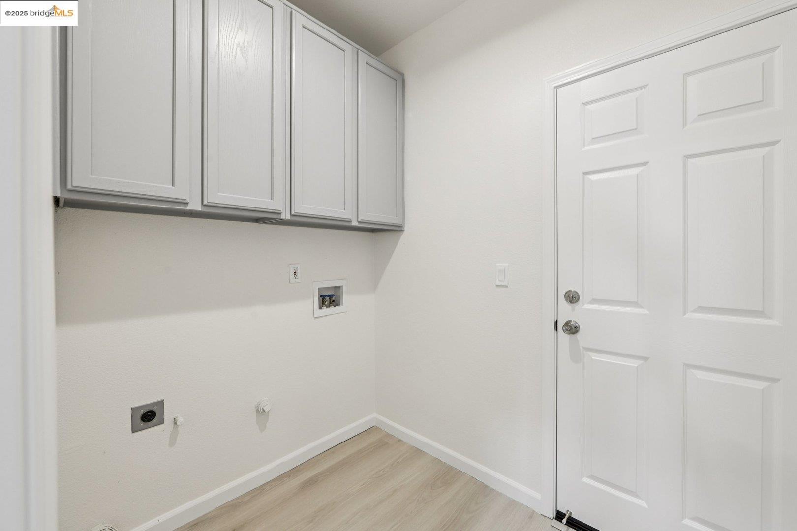 Detail Gallery Image 35 of 49 For 711 Thompsons Dr, Brentwood,  CA 94513 - 3 Beds | 2/1 Baths