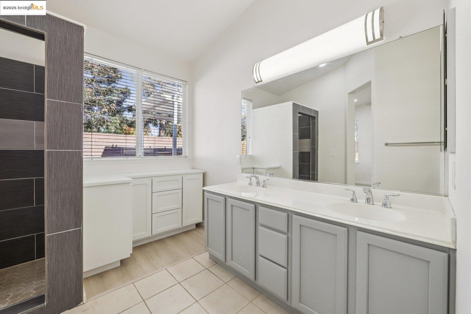 Detail Gallery Image 42 of 49 For 711 Thompsons Dr, Brentwood,  CA 94513 - 3 Beds | 2/1 Baths