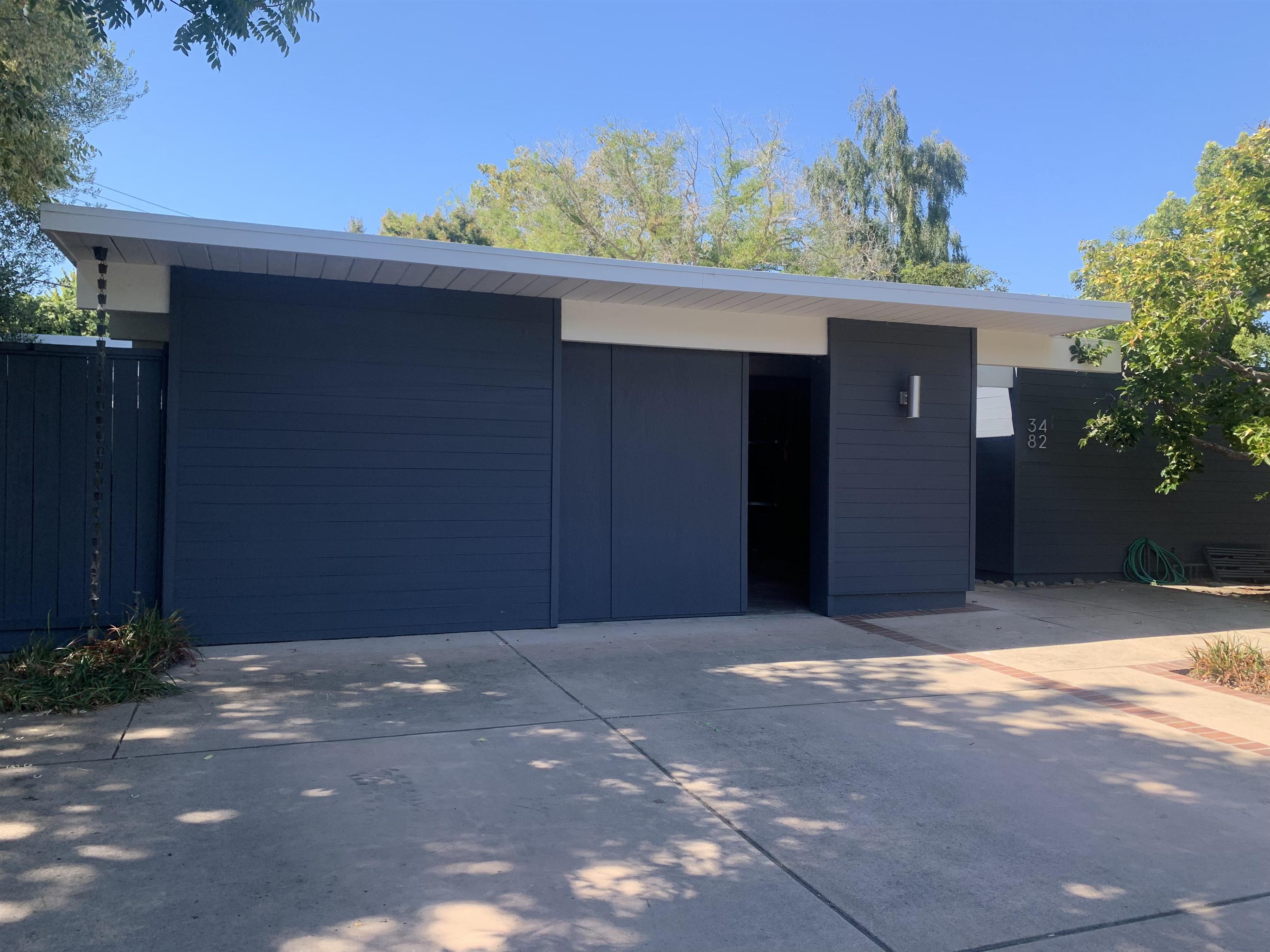 Front Image Thumbnail for BE41117742