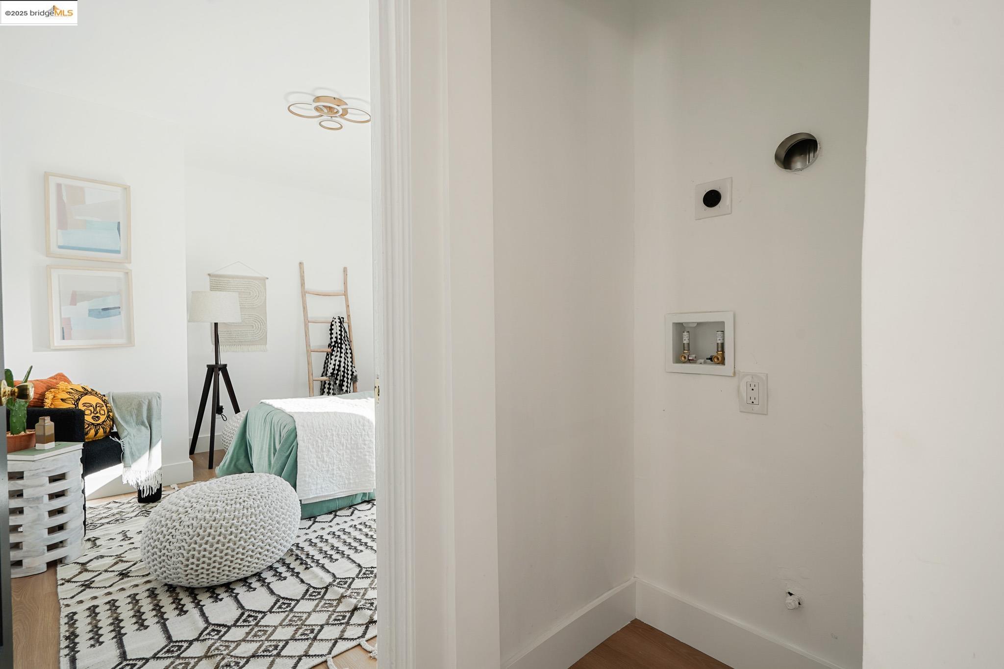 Detail Gallery Image 27 of 34 For 2644 77th Ave, Oakland,  CA 94605 - 3 Beds | 2 Baths