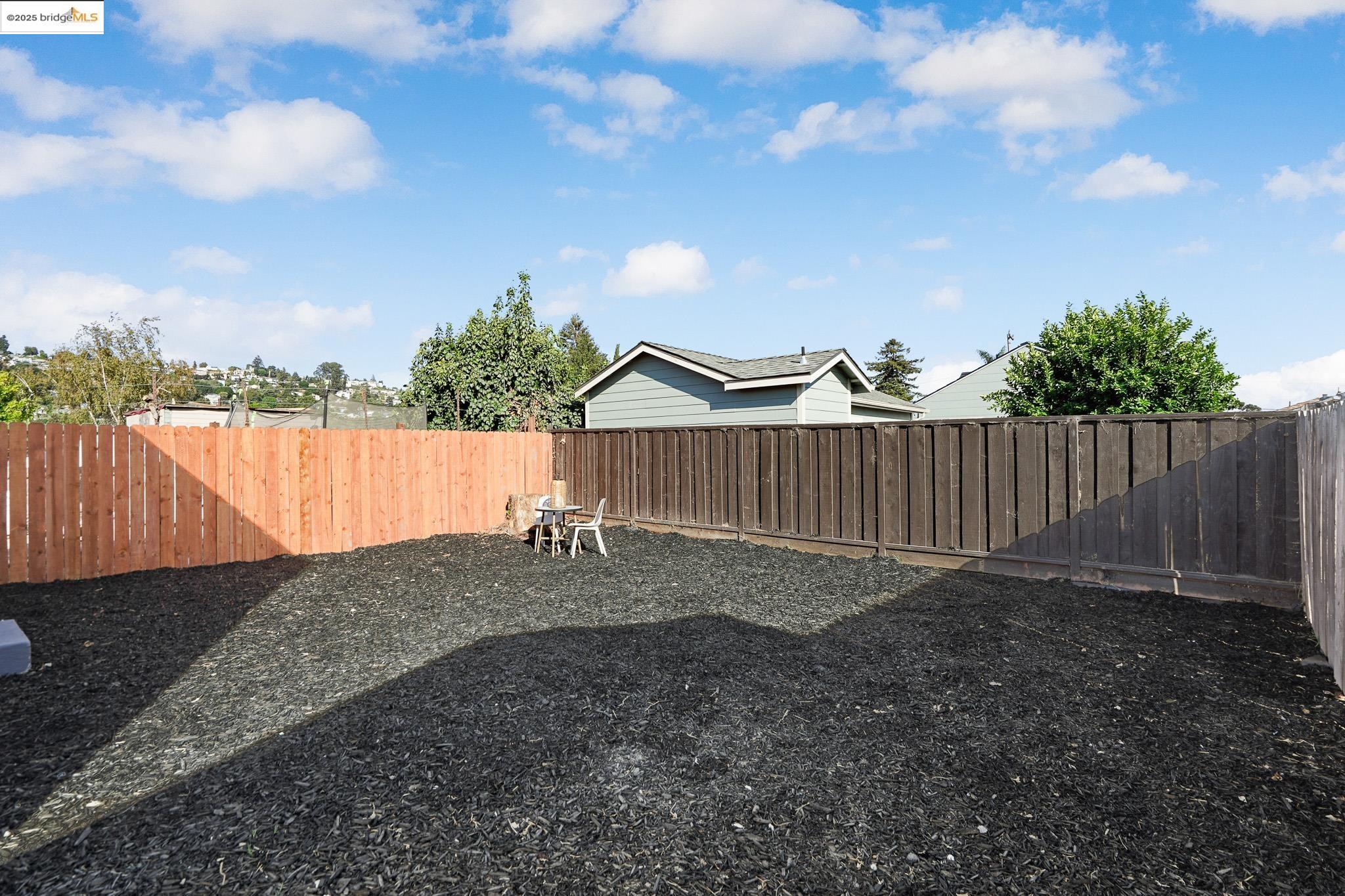 Detail Gallery Image 28 of 34 For 2644 77th Ave, Oakland,  CA 94605 - 3 Beds | 2 Baths