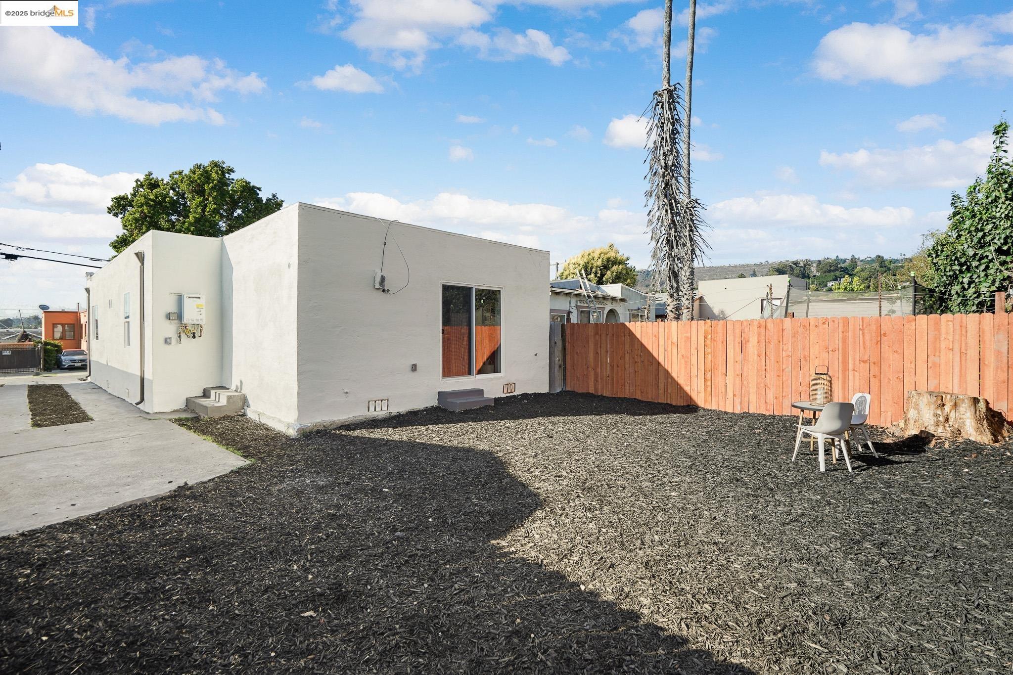 Detail Gallery Image 30 of 34 For 2644 77th Ave, Oakland,  CA 94605 - 3 Beds | 2 Baths