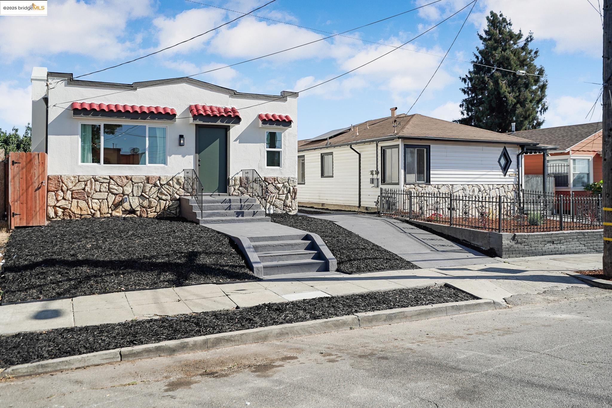 Detail Gallery Image 34 of 34 For 2644 77th Ave, Oakland,  CA 94605 - 3 Beds | 2 Baths