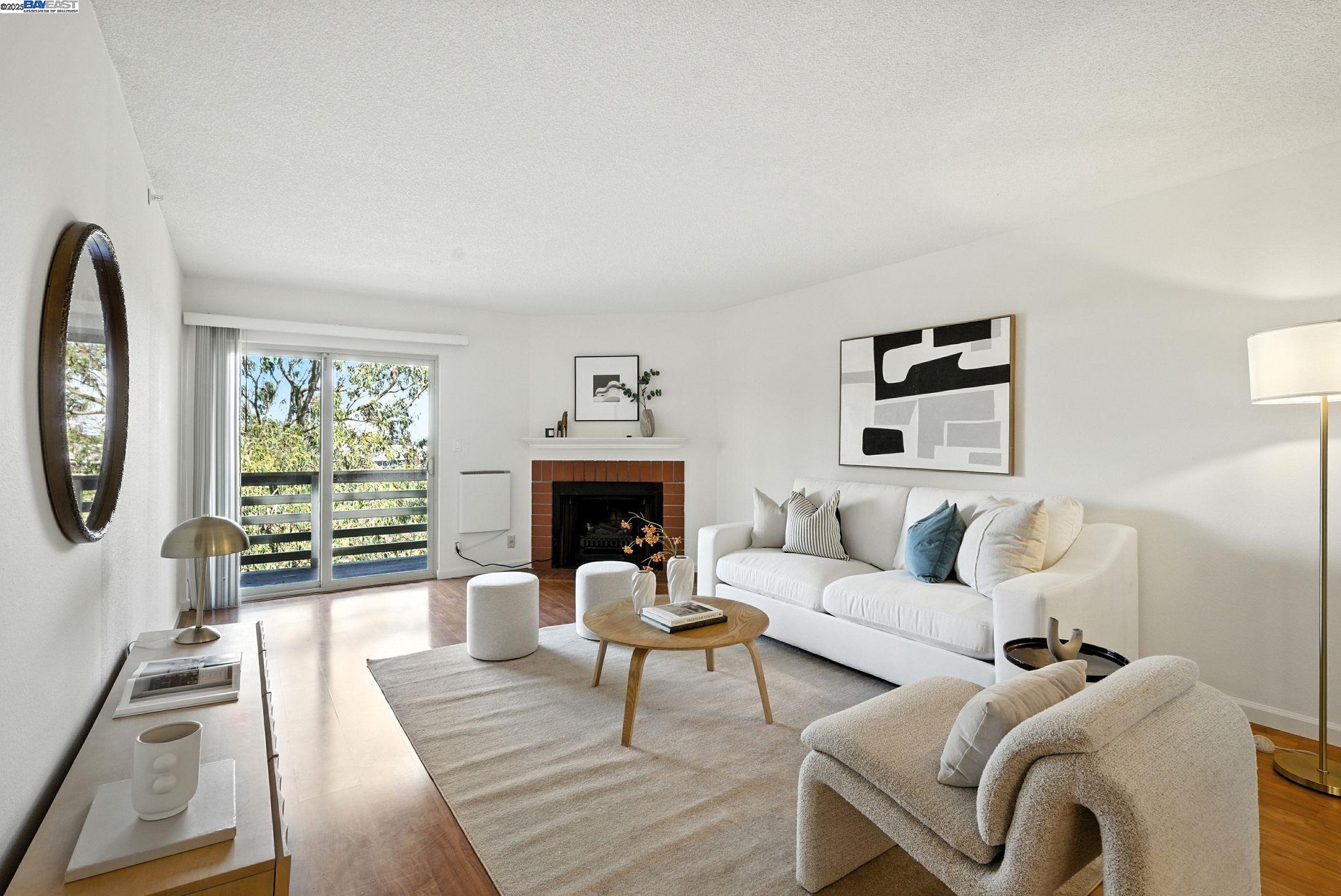 Front Image Thumbnail for BE41117750