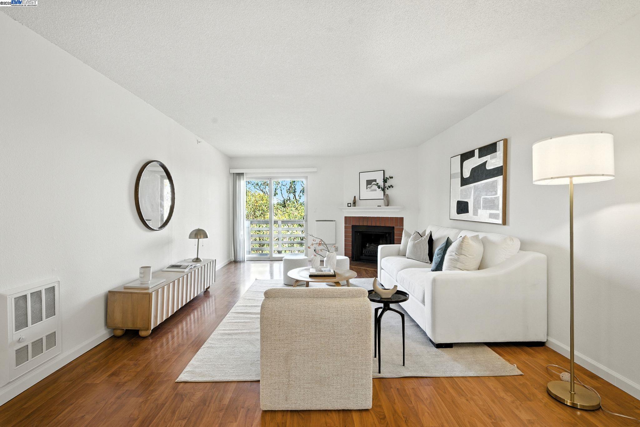 Detail Gallery Image 5 of 55 For 332 Philip Dr #303,  Daly City,  CA 94015 - 2 Beds | 2 Baths