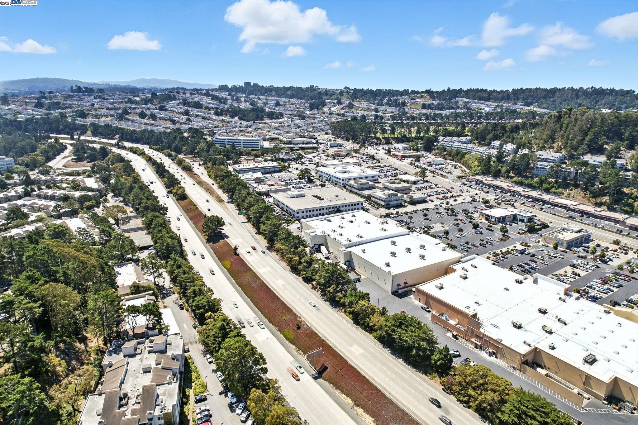 Detail Gallery Image 42 of 55 For 332 Philip Dr #303,  Daly City,  CA 94015 - 2 Beds | 2 Baths