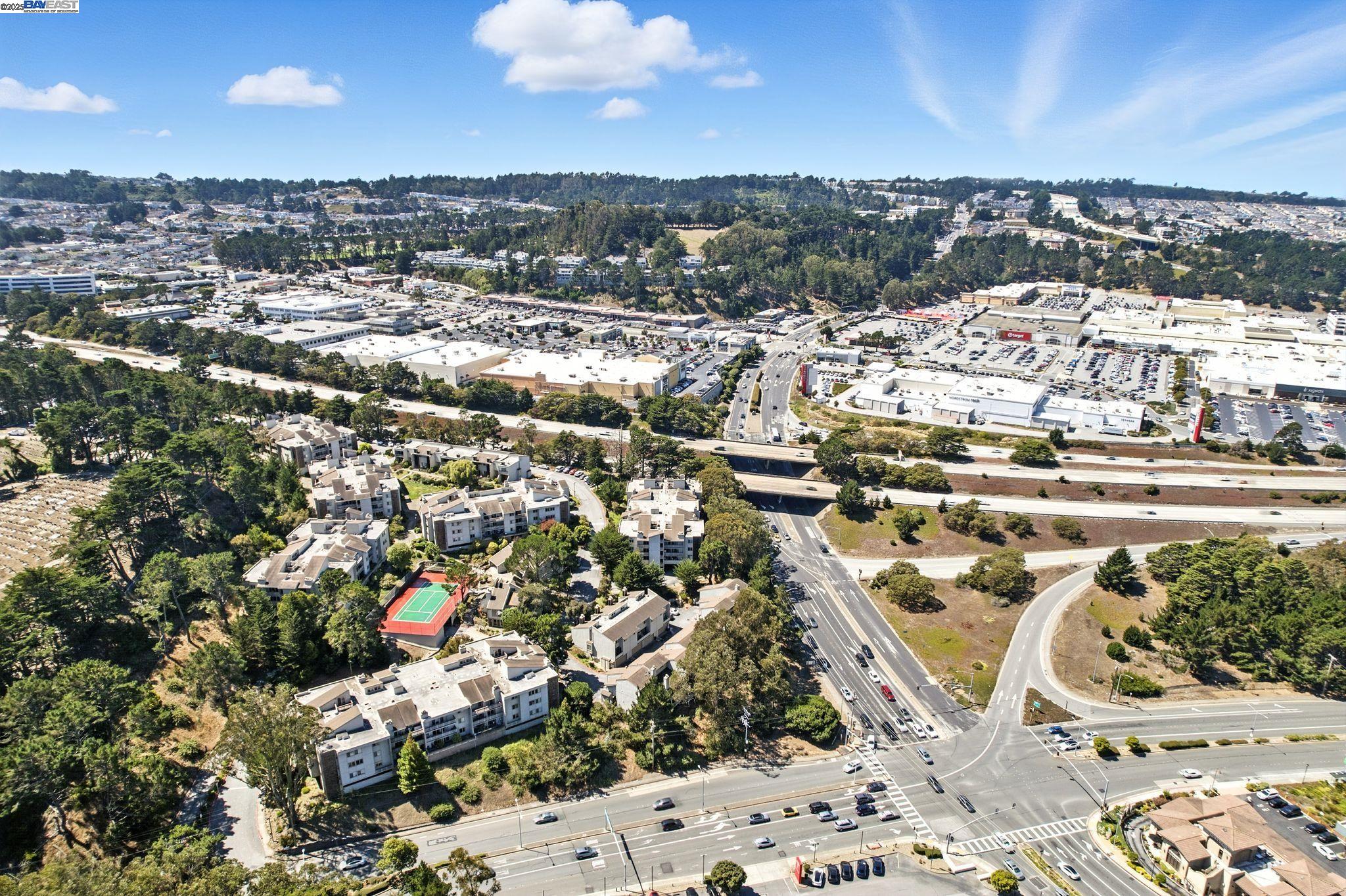Detail Gallery Image 47 of 55 For 332 Philip Dr #303,  Daly City,  CA 94015 - 2 Beds | 2 Baths