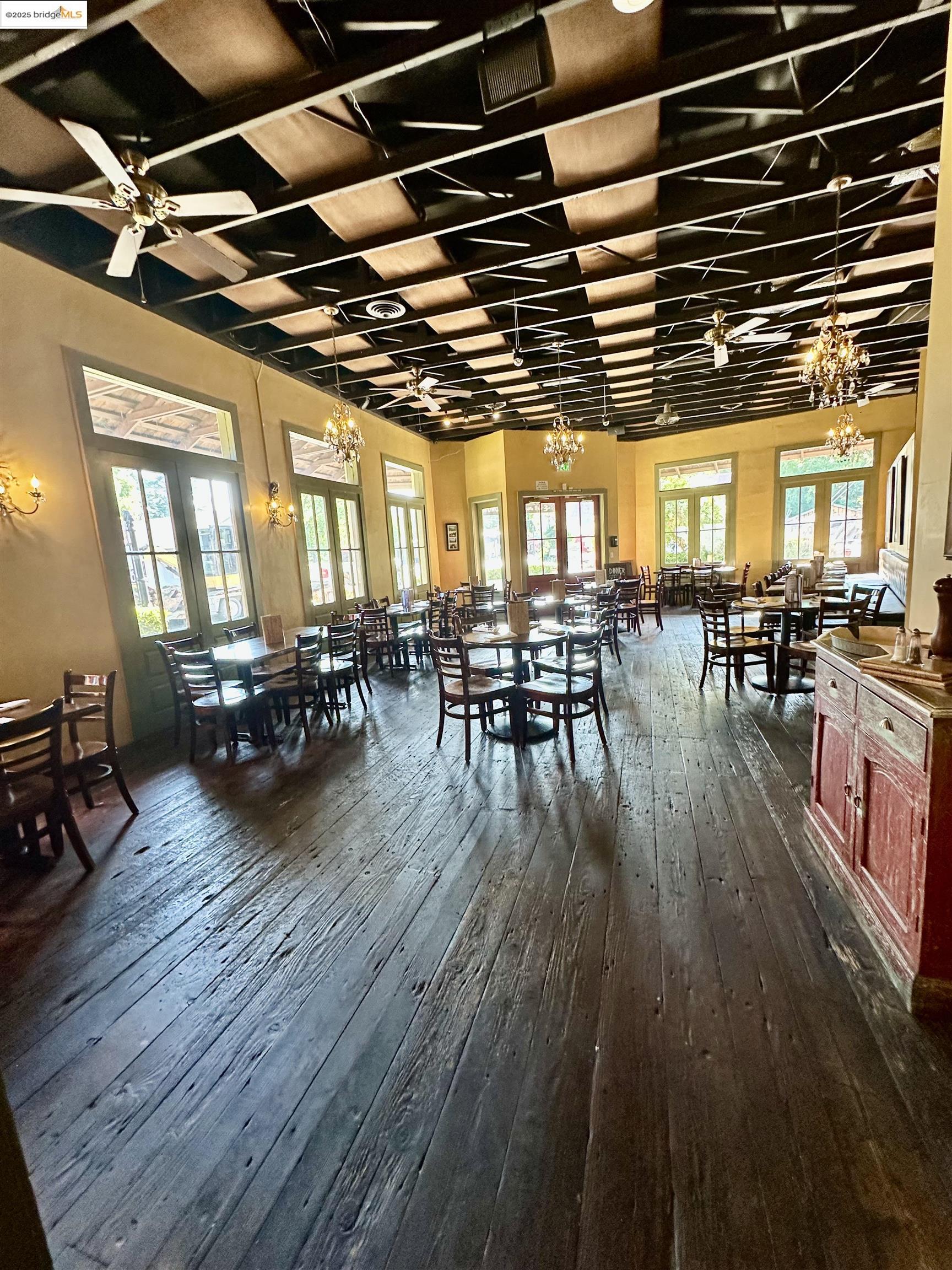 Detail Gallery Image 6 of 43 For 191 Main Street, Murphys,  CA 95247-0000 - – Beds | – Baths