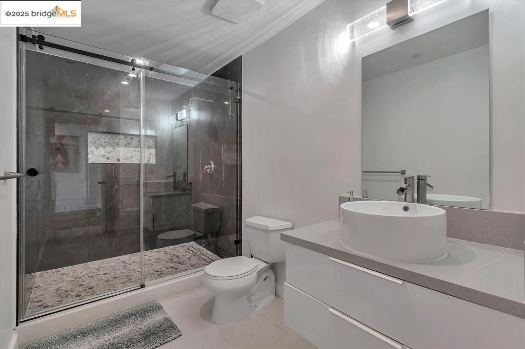 Detail Gallery Image 23 of 34 For 1642 Dune Point Ct, Discovery Bay,  CA 94505 - 6 Beds | 4/1 Baths