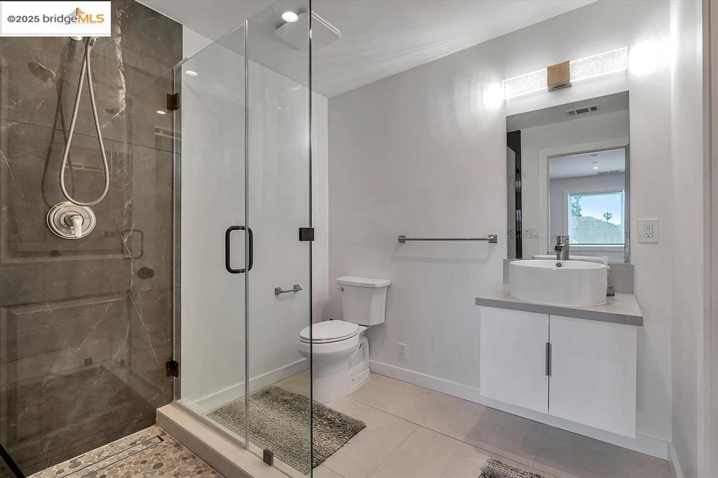 Detail Gallery Image 26 of 34 For 1642 Dune Point Ct, Discovery Bay,  CA 94505 - 6 Beds | 4/1 Baths