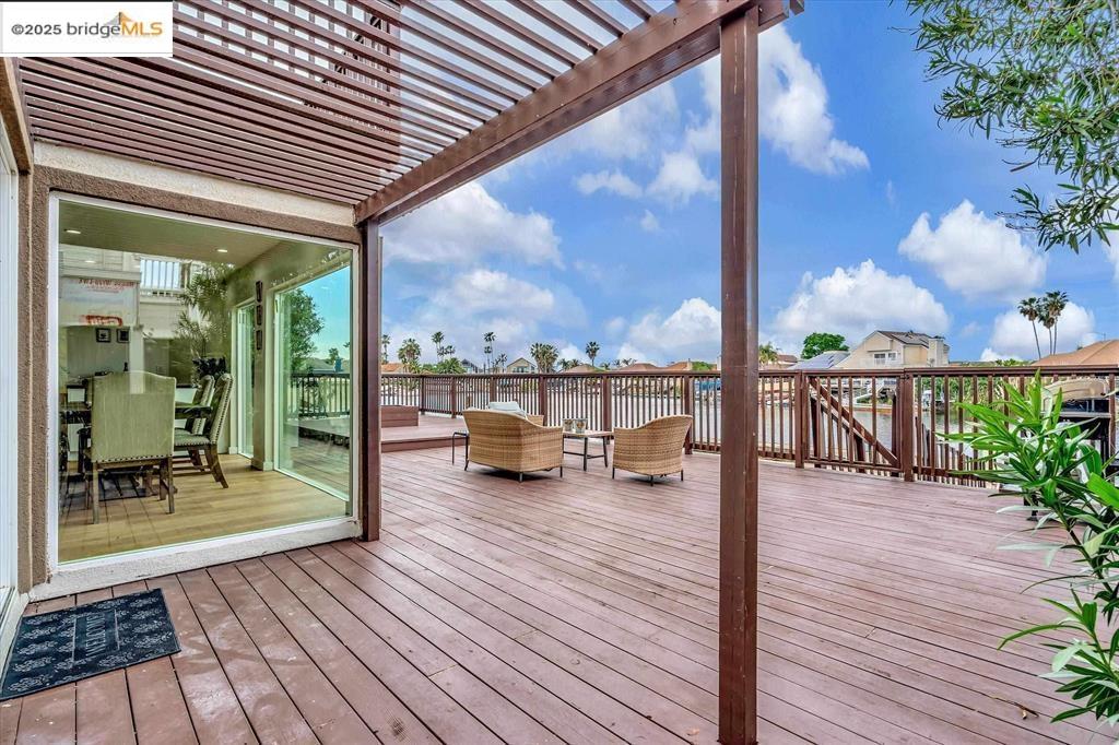 Detail Gallery Image 27 of 34 For 1642 Dune Point Ct, Discovery Bay,  CA 94505 - 6 Beds | 4/1 Baths