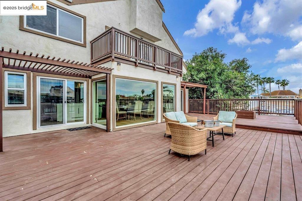 Detail Gallery Image 31 of 34 For 1642 Dune Point Ct, Discovery Bay,  CA 94505 - 6 Beds | 4/1 Baths