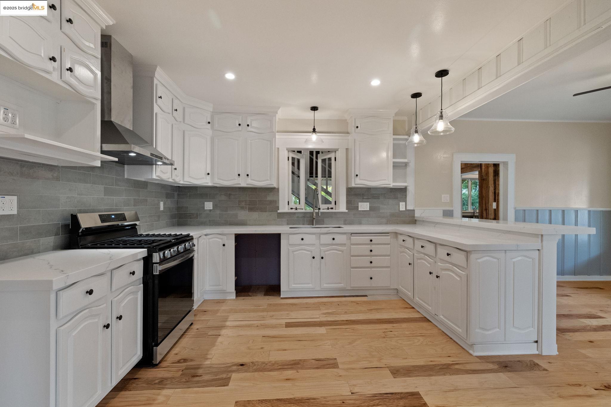 Detail Gallery Image 11 of 31 For 18527 Crocker, Tuolumne,  CA 95379 - 4 Beds | 2 Baths