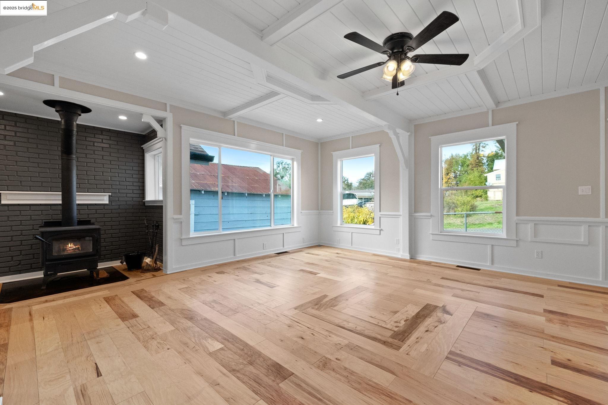 Detail Gallery Image 13 of 31 For 18527 Crocker, Tuolumne,  CA 95379 - 4 Beds | 2 Baths