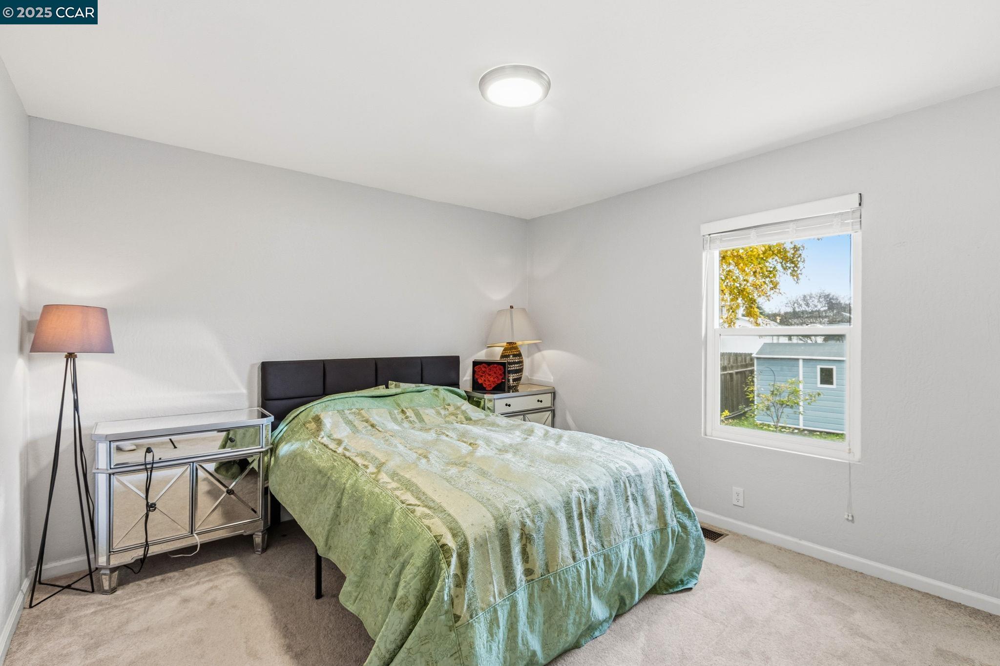 Detail Gallery Image 15 of 39 For 31 Adelaide Dr, Martinez,  CA 94553 - 2 Beds | 2 Baths